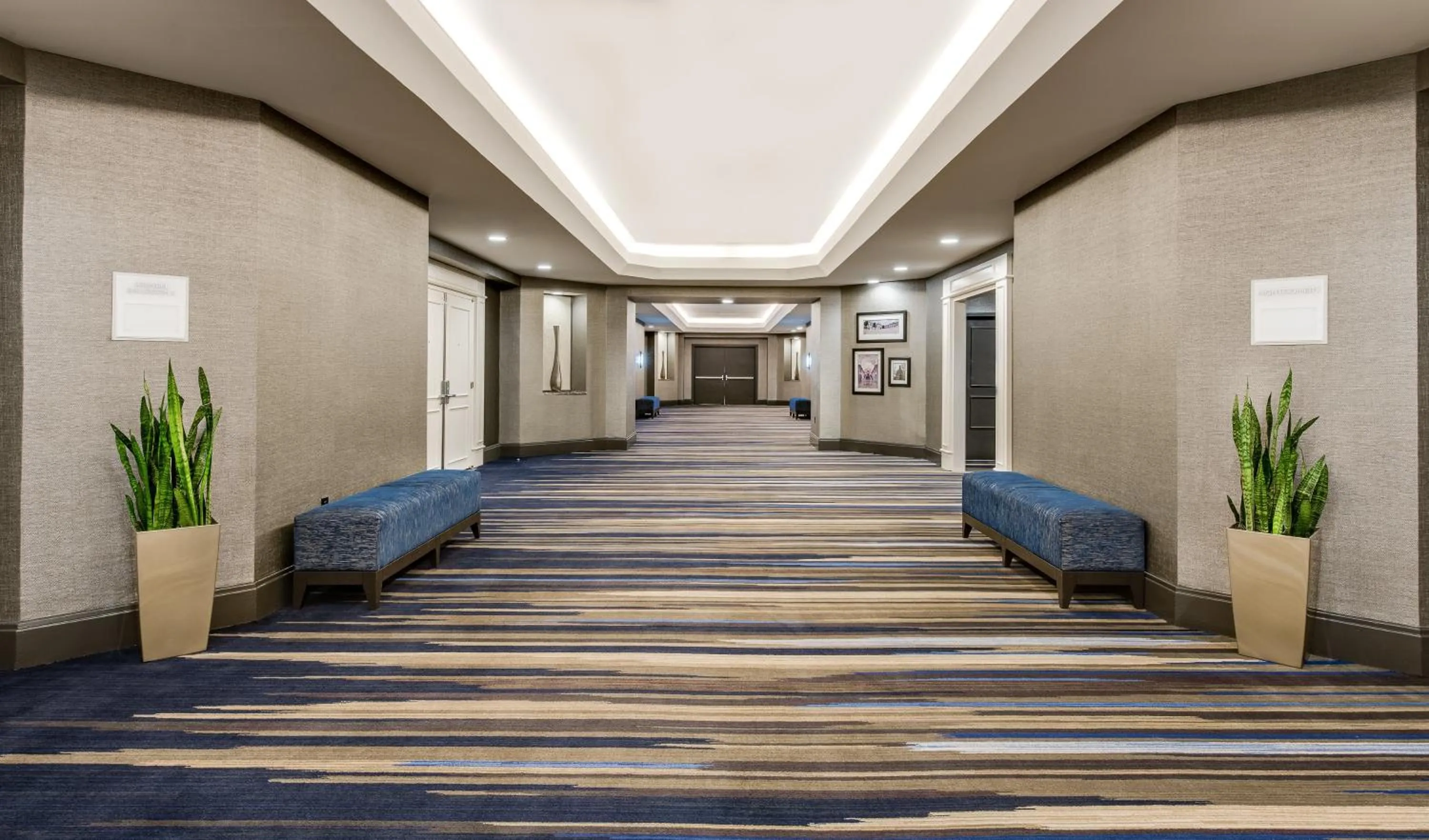 Meeting/conference room in Crowne Plaza Annapolis by IHG