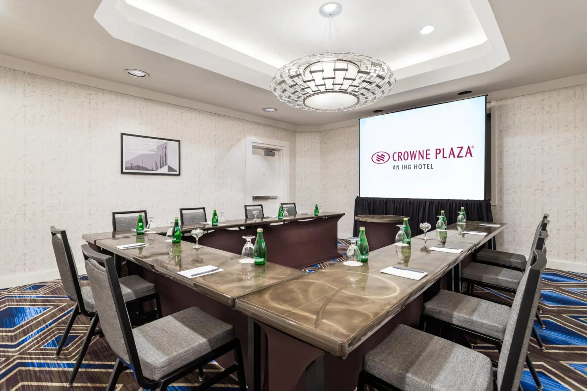 Meeting/conference room in Crowne Plaza Annapolis by IHG