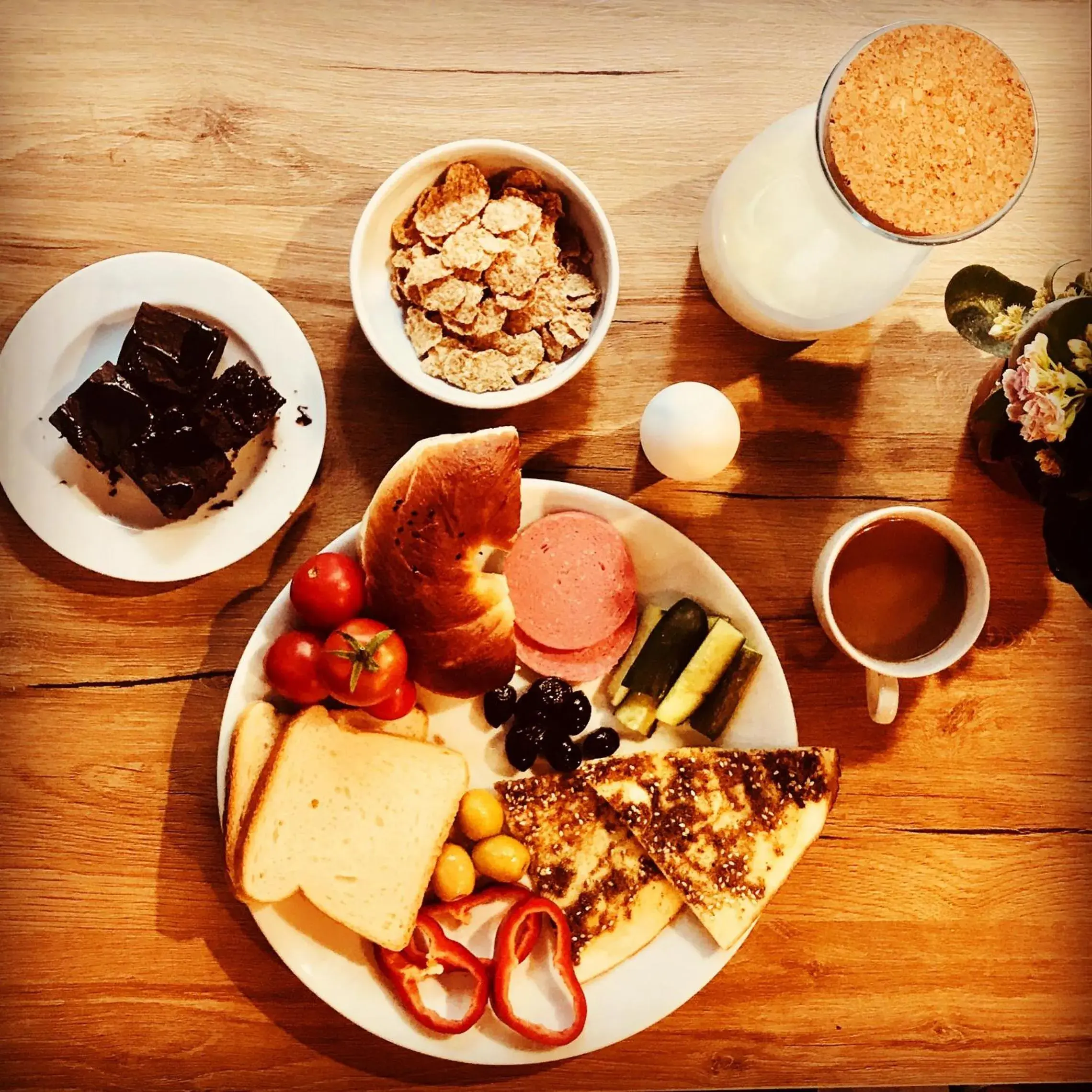 Food and drinks in LUXIR HOTEL Food and drinks in LUXIR HOTEL