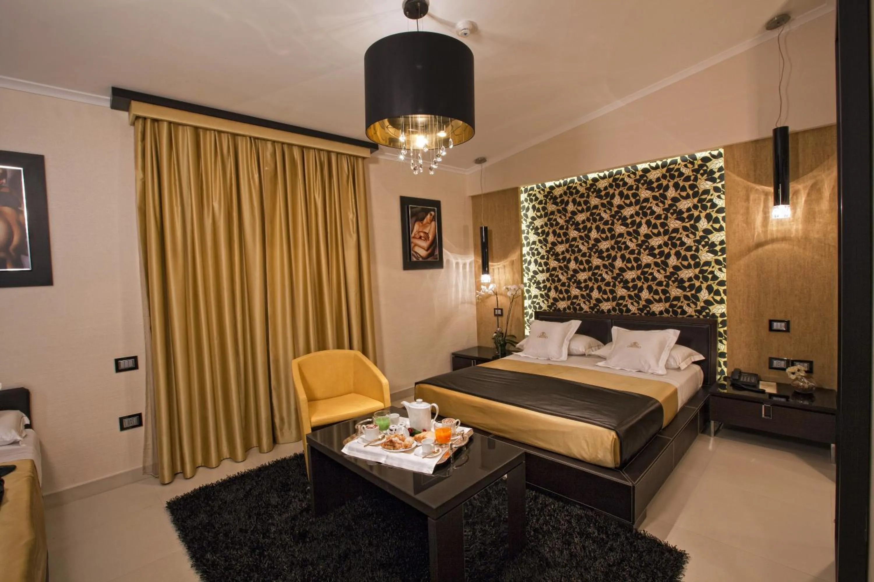 Photo of the whole room, Bed in Hotel Cenacolo