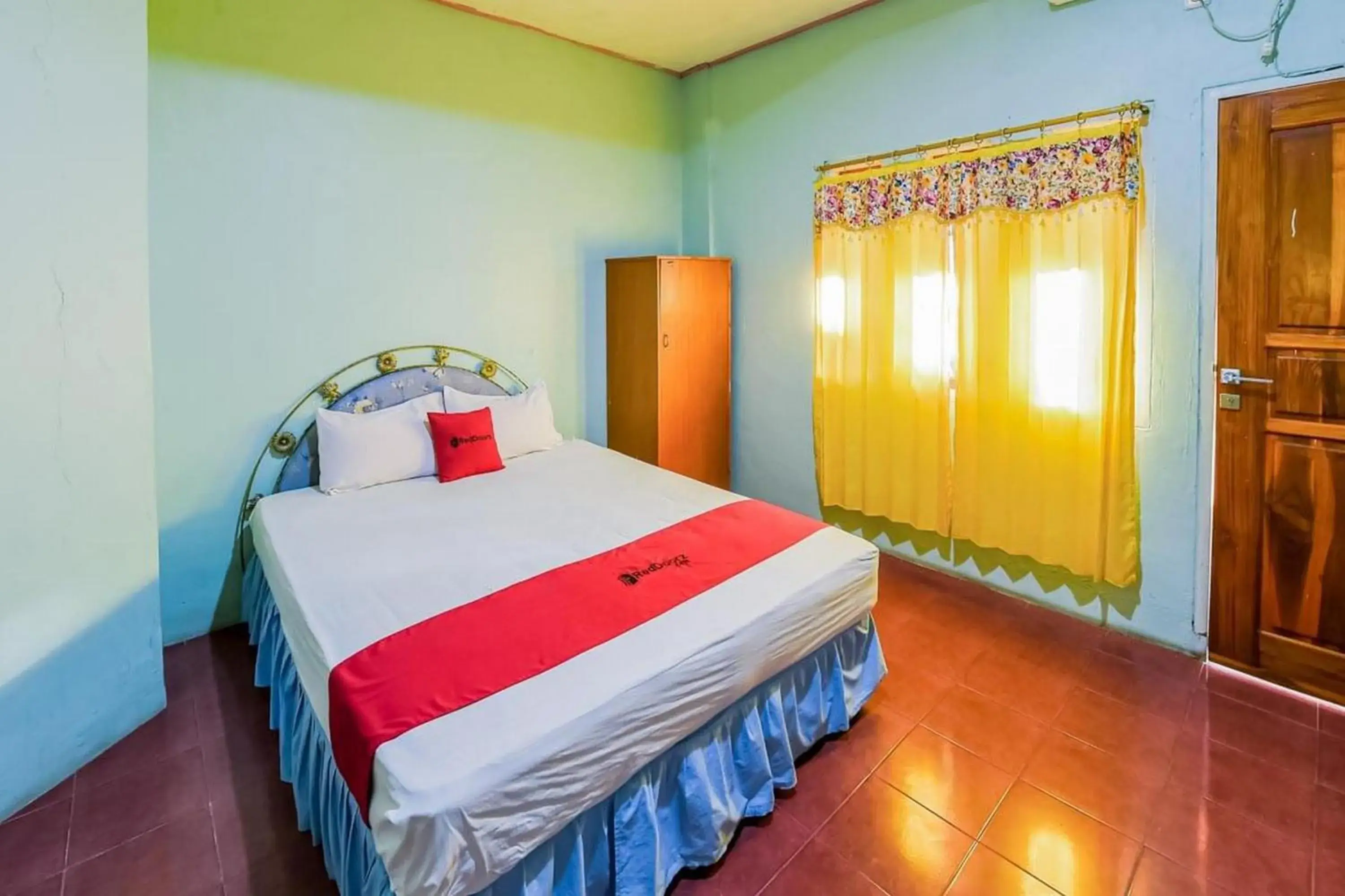 Bedroom, Bed in RedDoorz near Mangrove Forest Kupang Bedroom, Bed in RedDoorz near Mangrove Forest Kupang