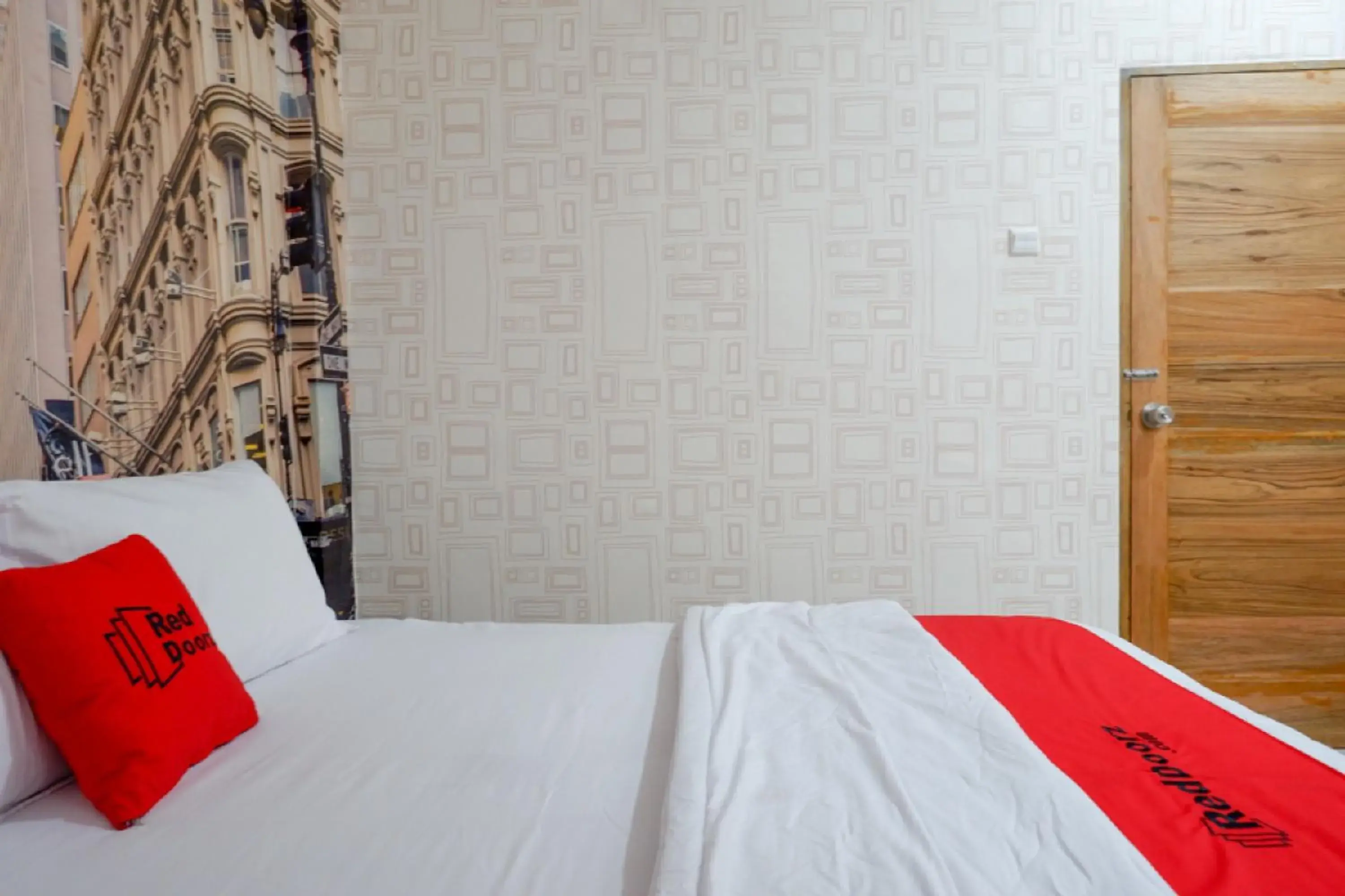 Bedroom, Bed in RedDoorz Syariah near Universitas Negeri Gorontalo 2 Bedroom, Bed in RedDoorz Syariah near Universitas Negeri Gorontalo 2