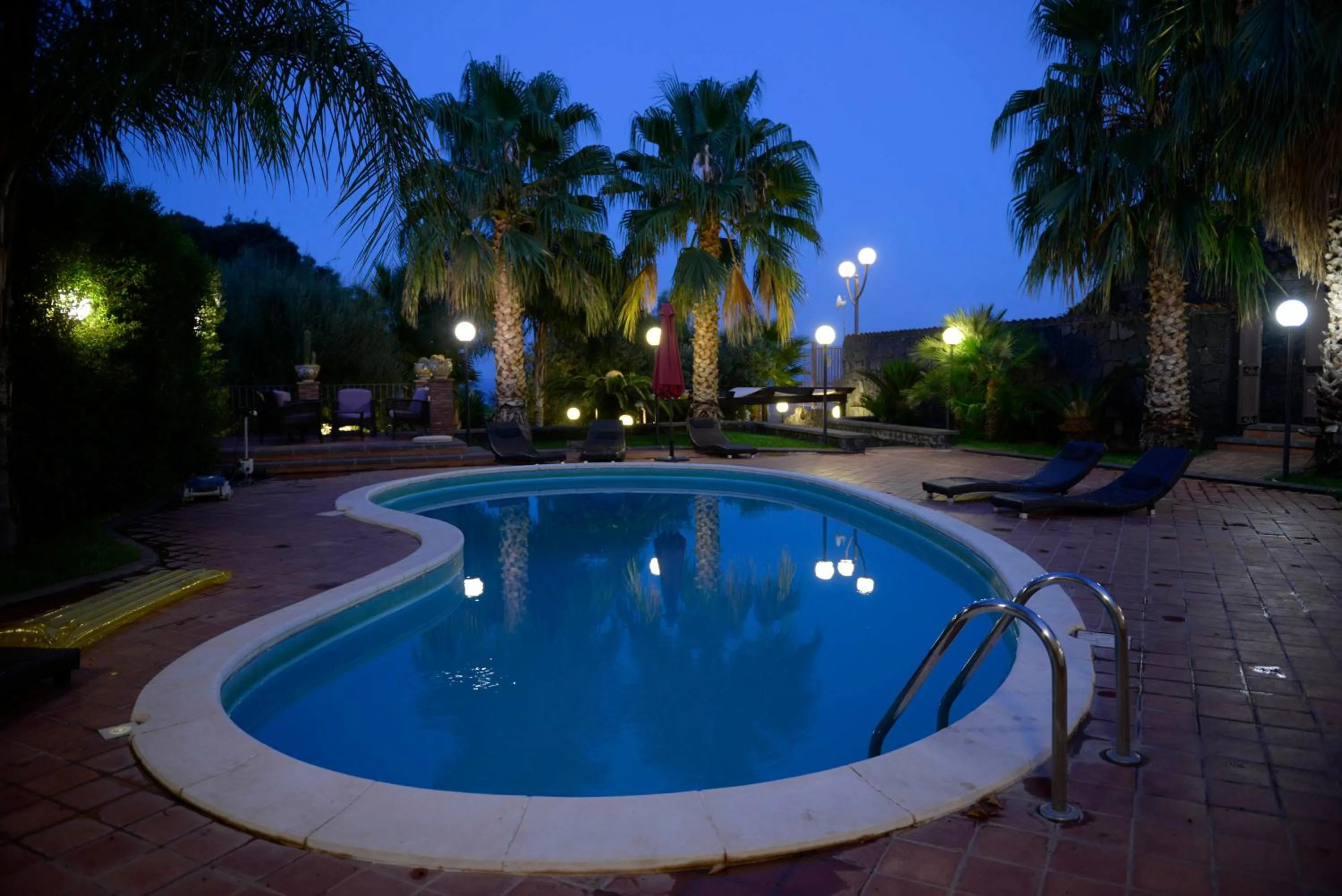 Swimming pool in Borgo Barone