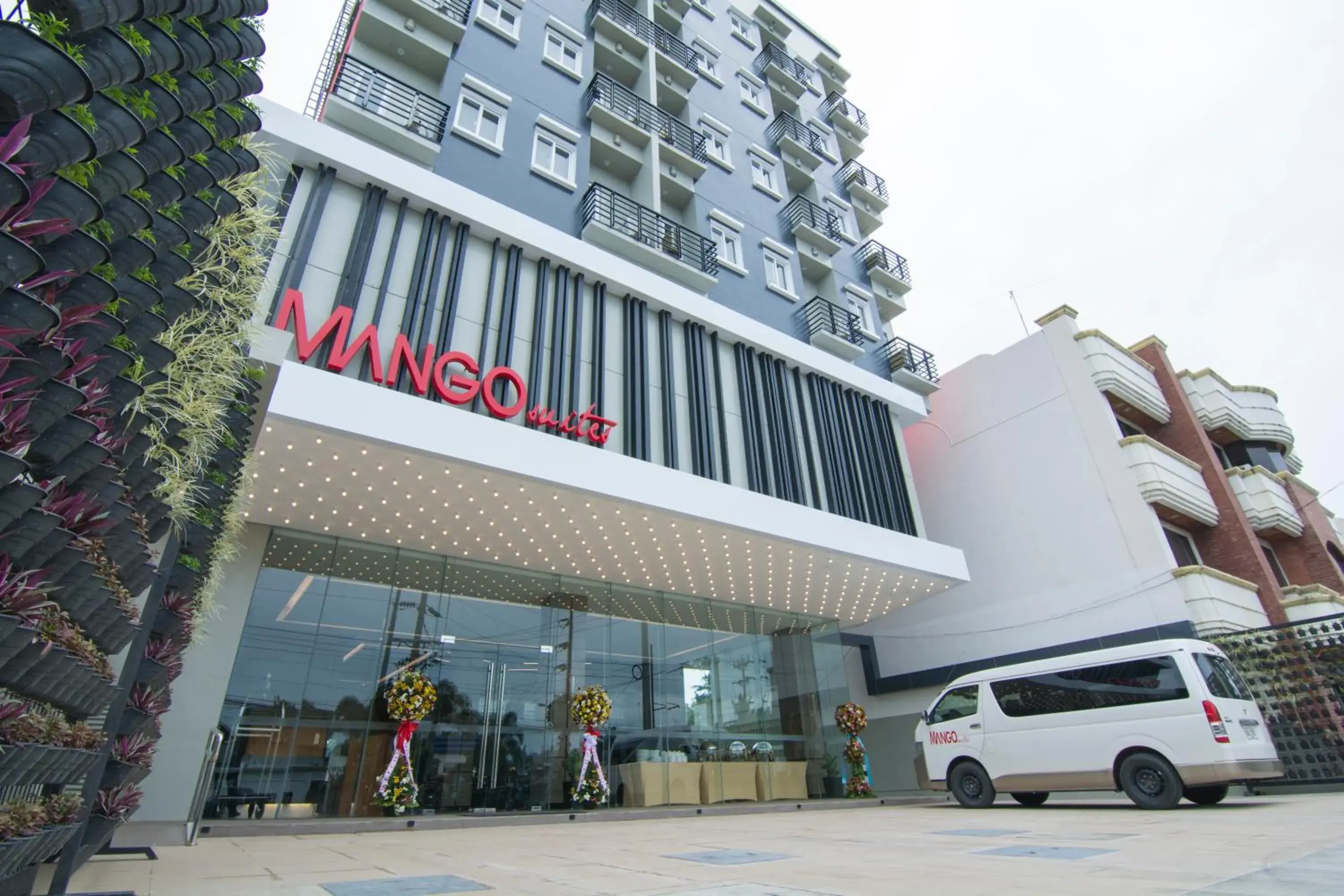 Property building in Mango Suites Cauayan Property building in Mango Suites Cauayan