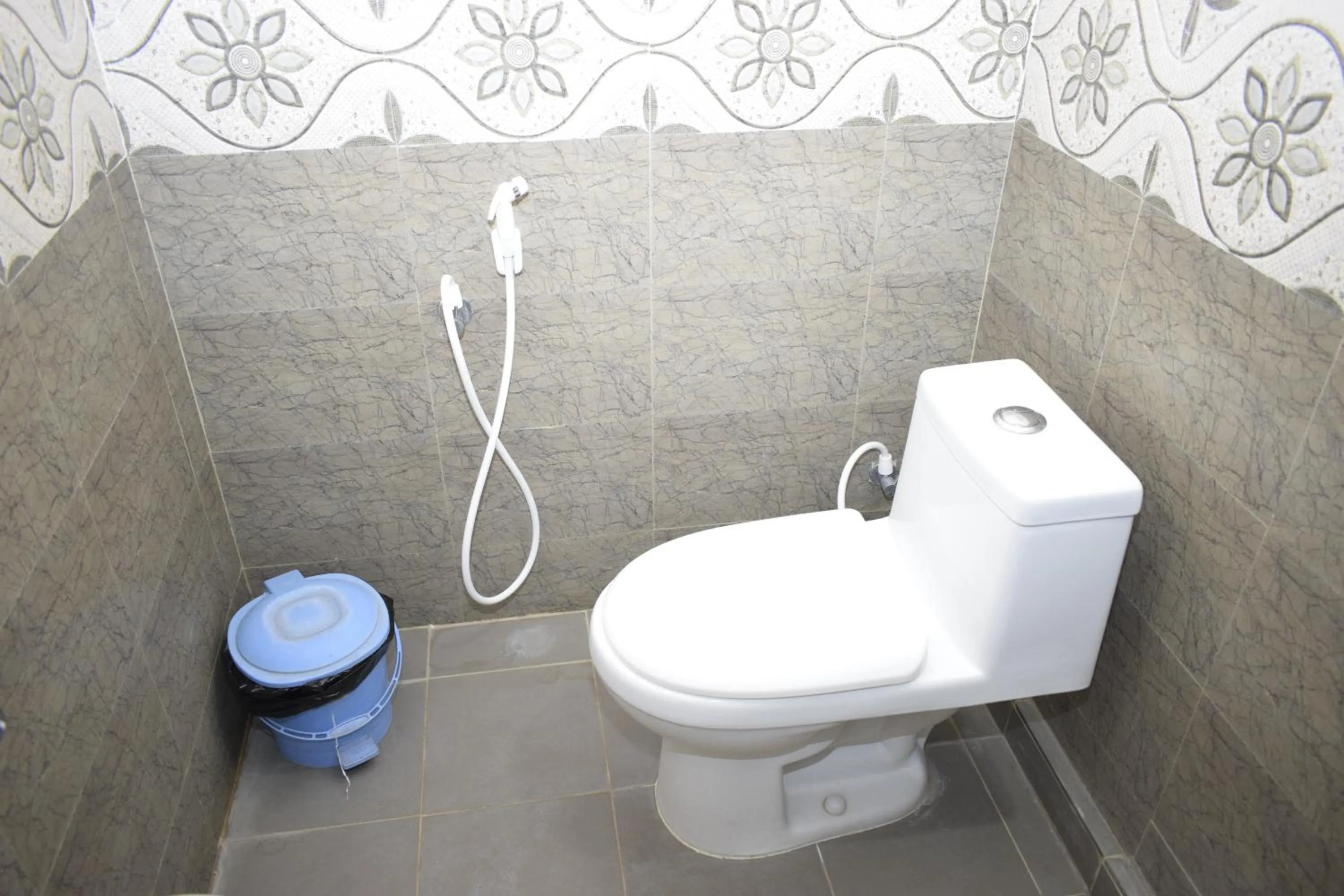 Bathroom in Viswa Residency by Azalea