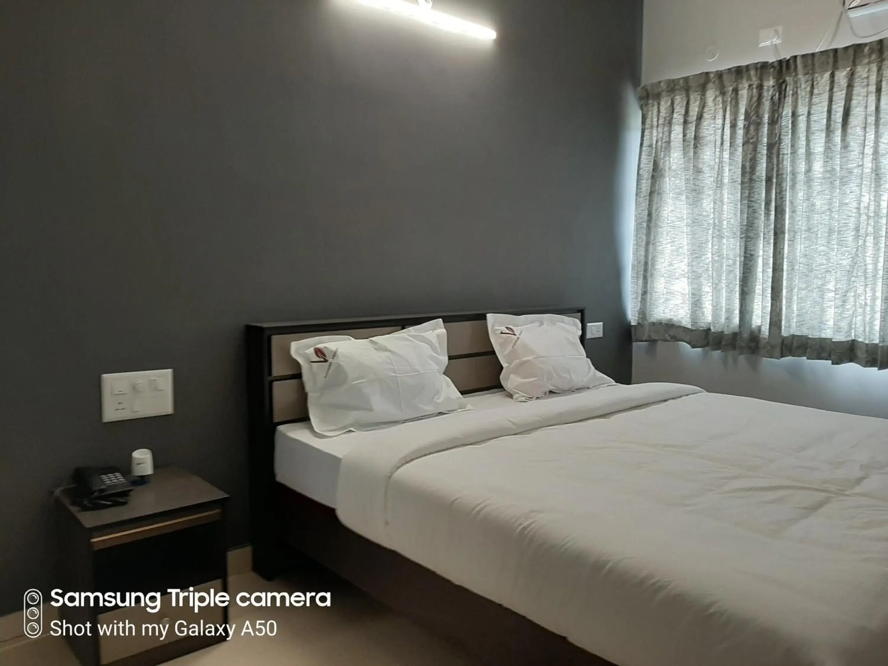 Bed in Viswa Residency by Azalea Bed in Viswa Residency by Azalea