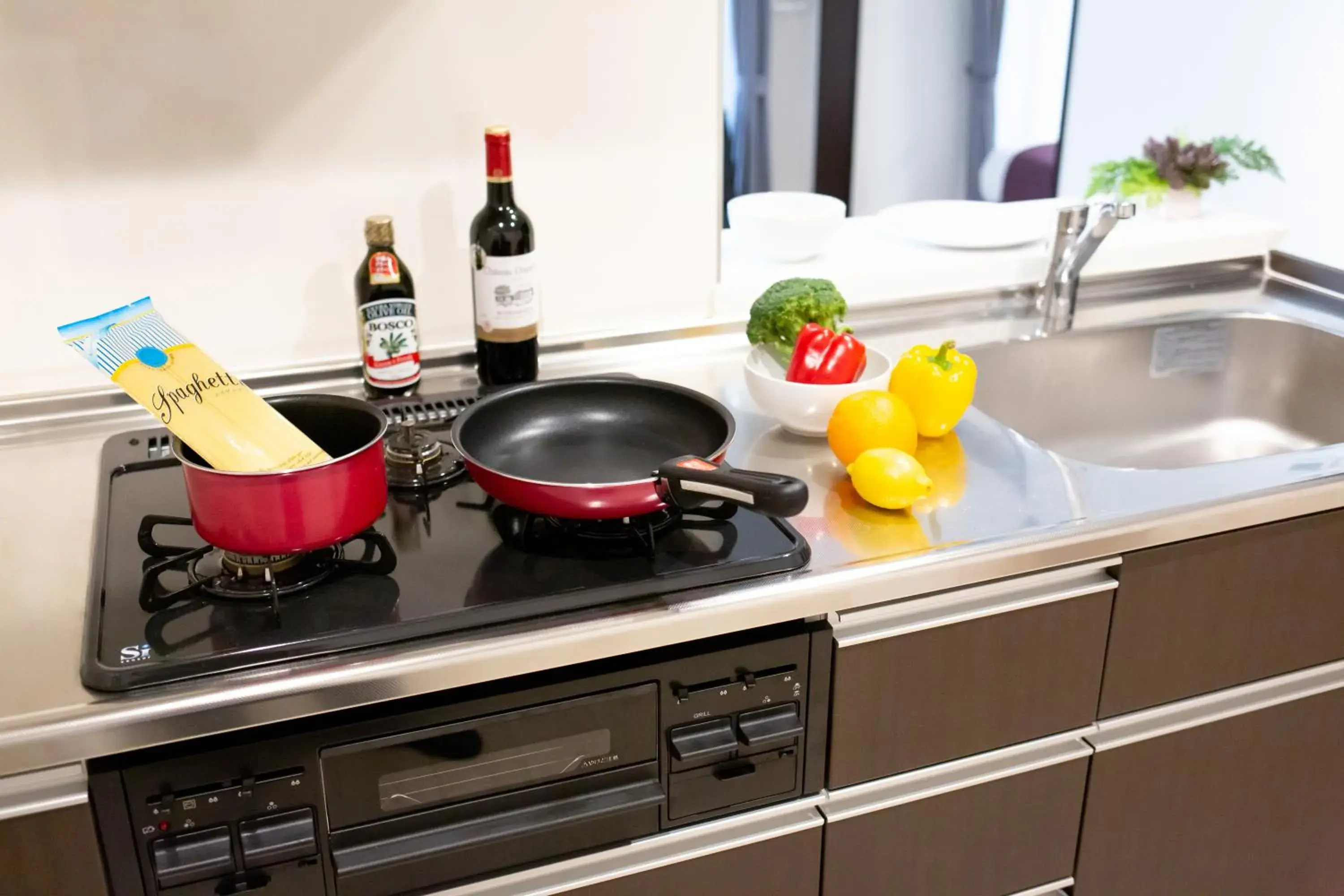 Kitchen or kitchenette in BON Condominium Umeda Kitchen or kitchenette in BON Condominium Umeda