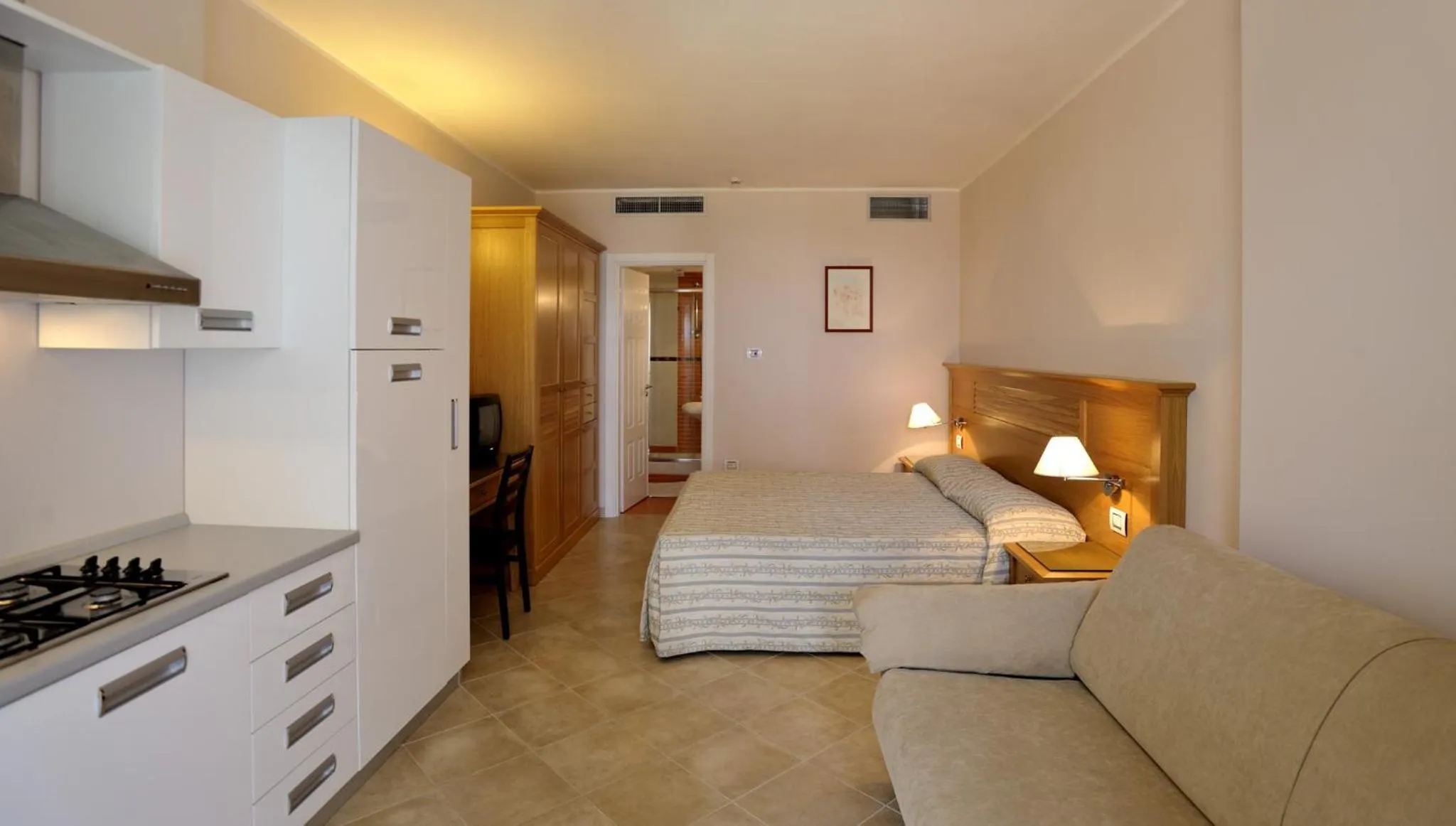 Bed in Santa Monica Resort