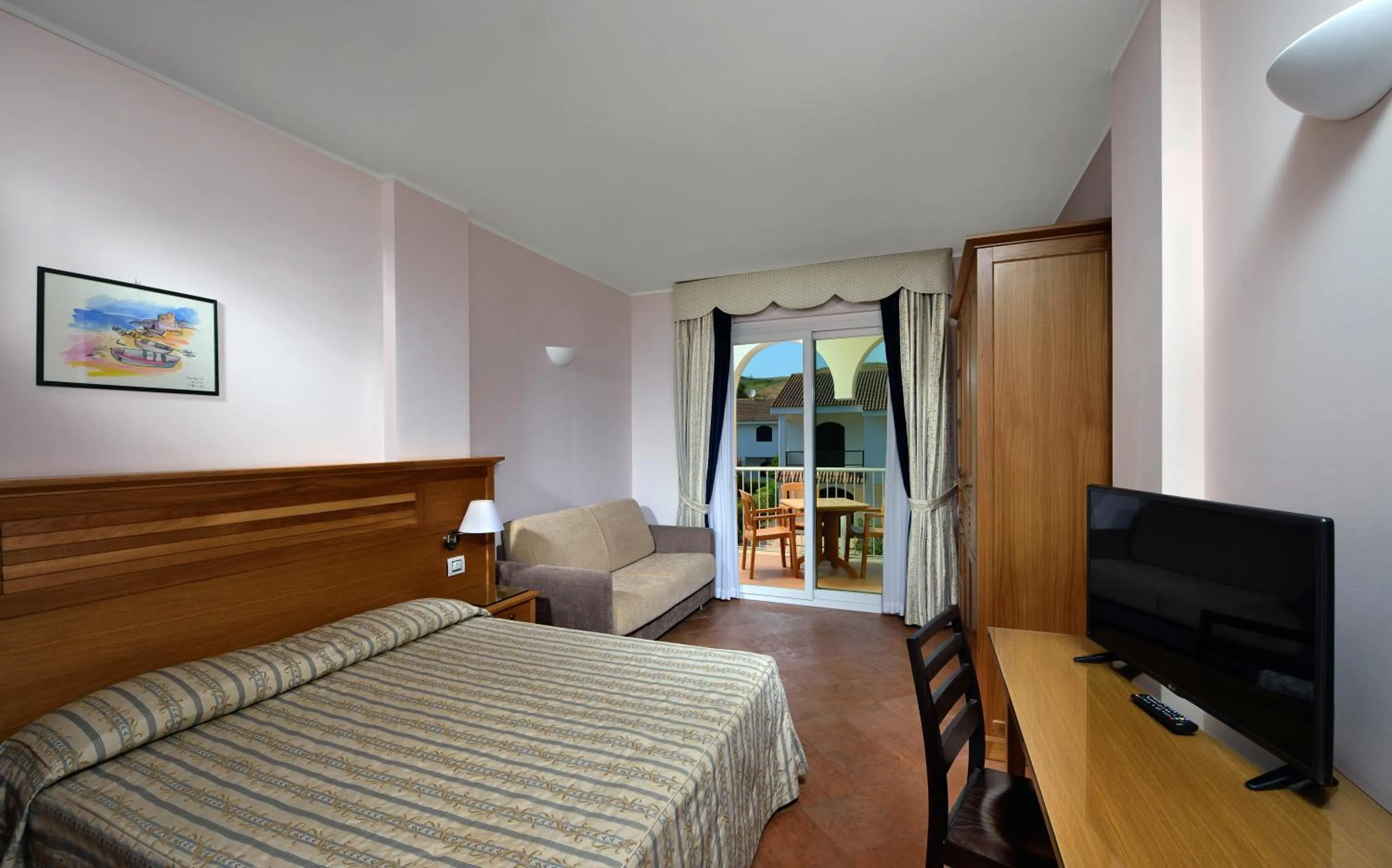 Bedroom in Santa Monica Resort