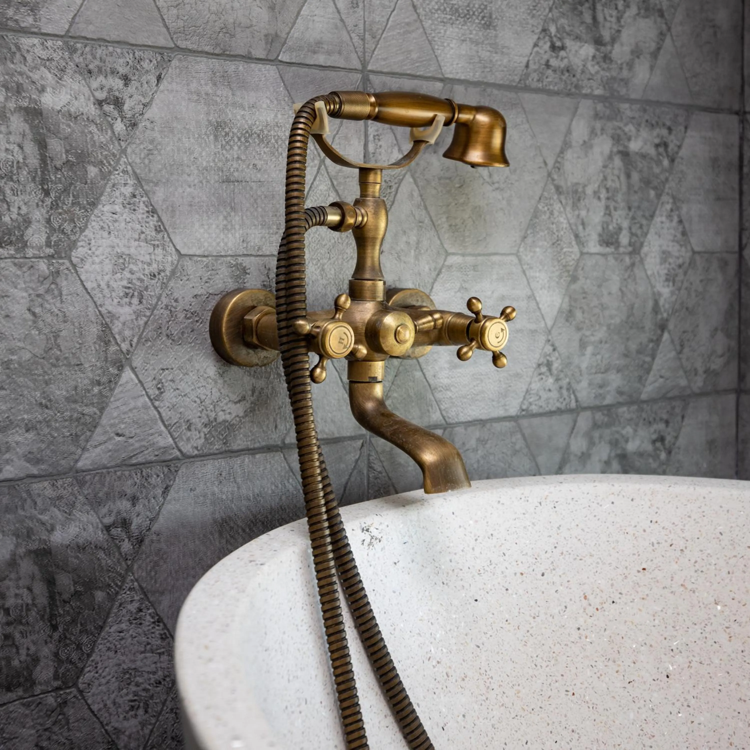 Bath in The Watermark Beachside Hotel