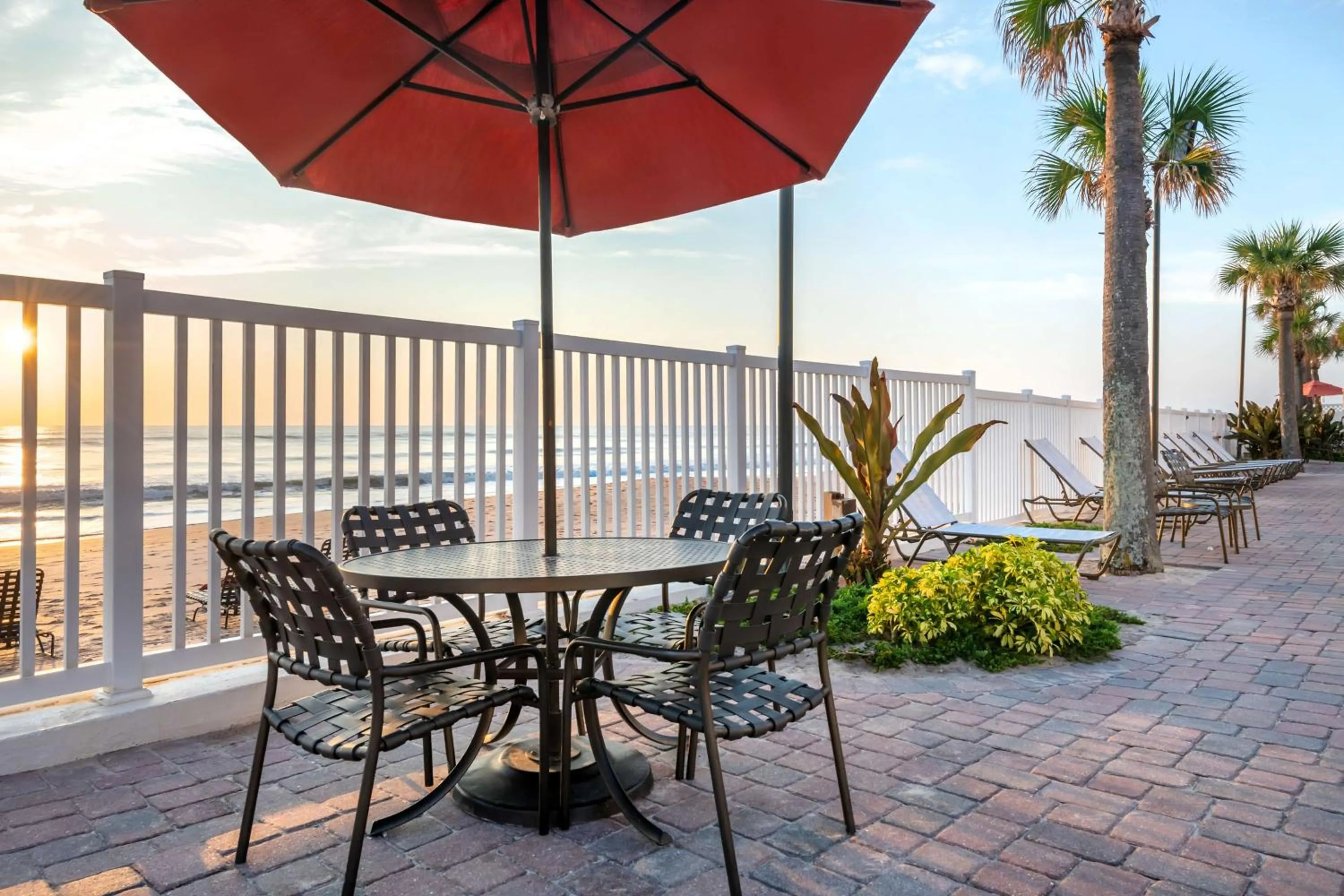 Patio in Hilton Vacation Club The Cove on Ormond Beach