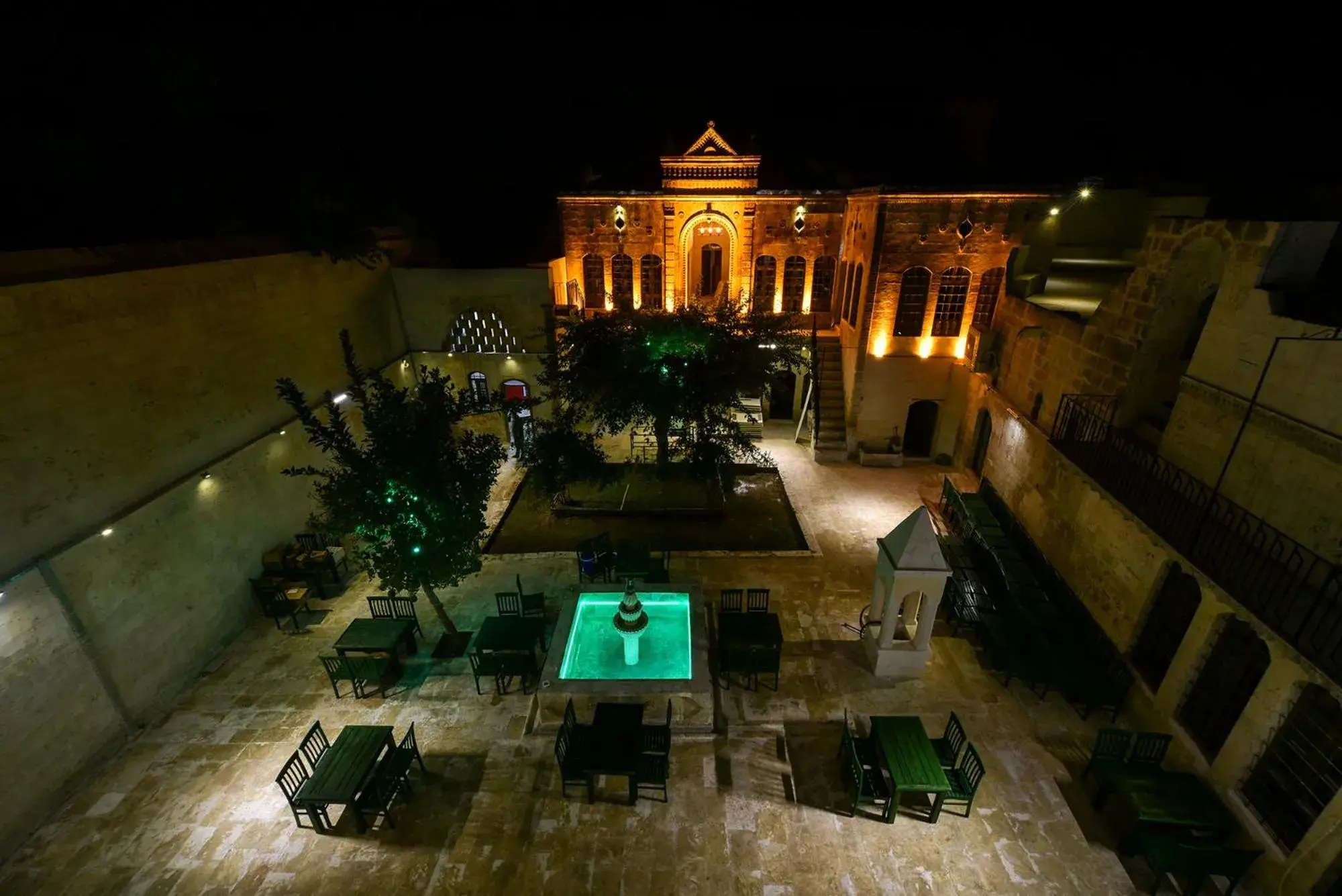 Property building in HANEHAN Property building in HANEHAN