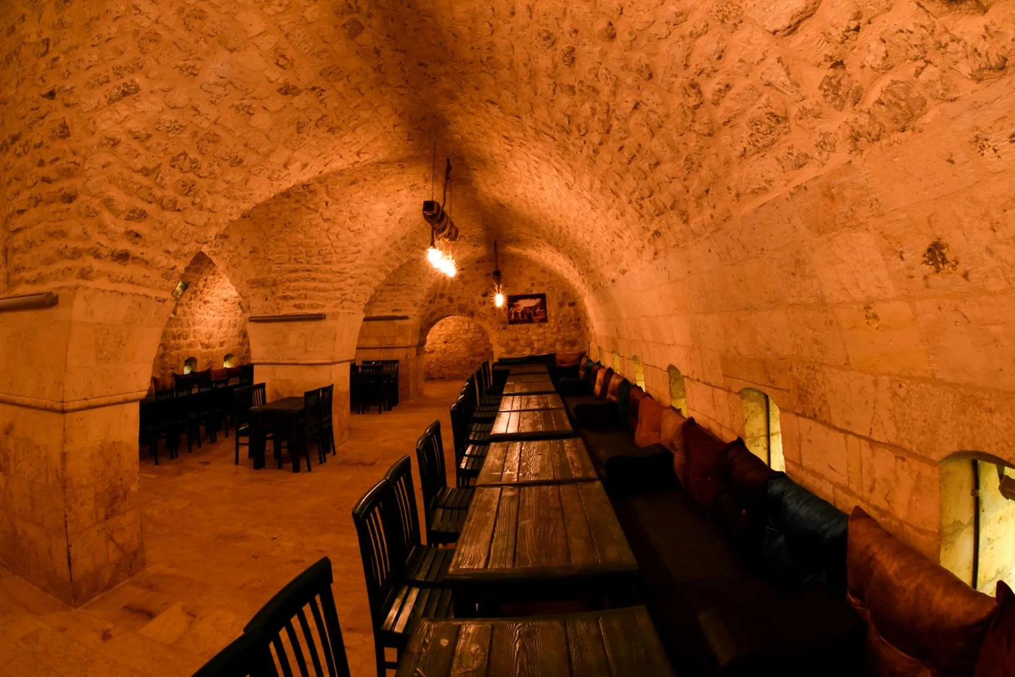 Restaurant/places to eat in HANEHAN