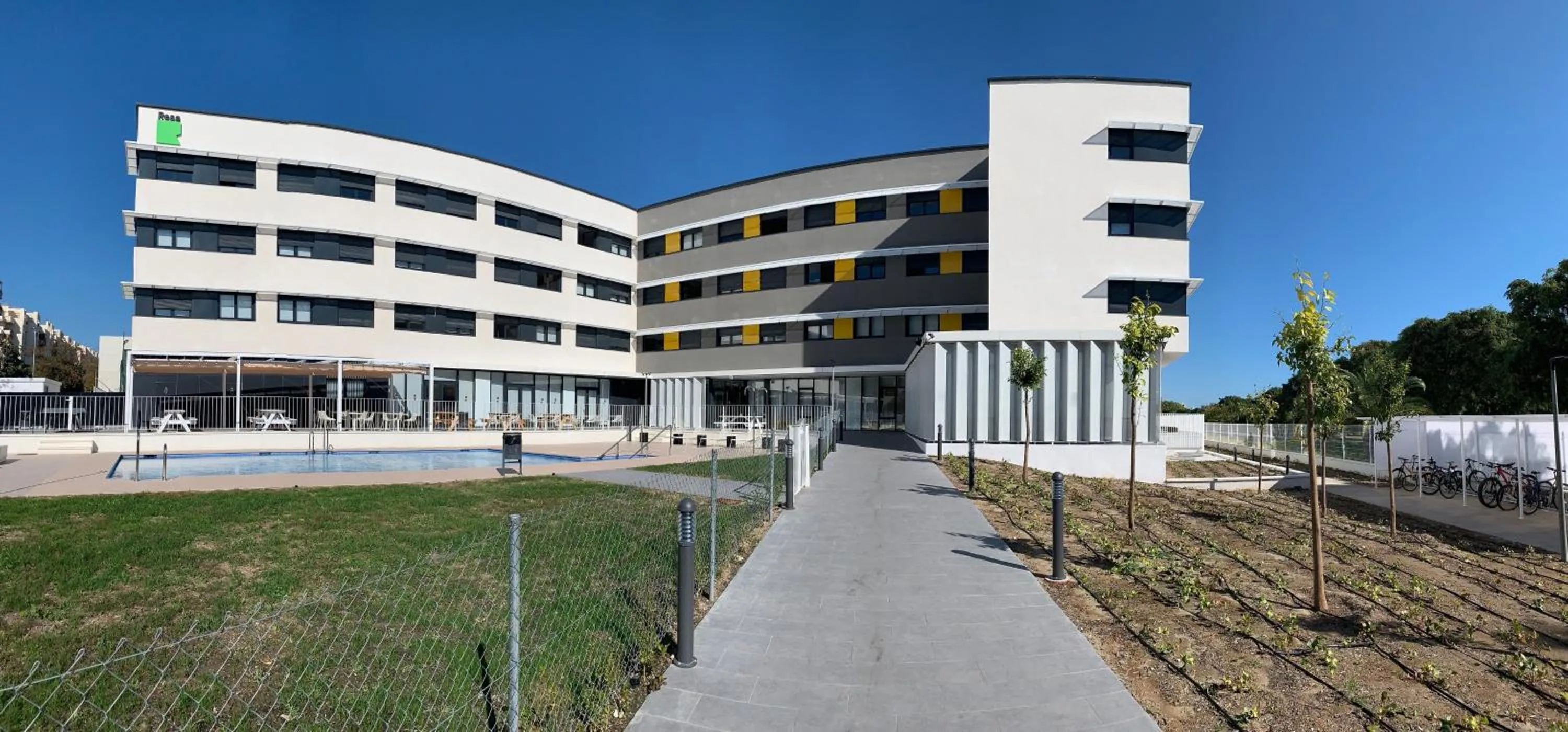 Property building in Residencia Universitaria Resa Campus Málaga