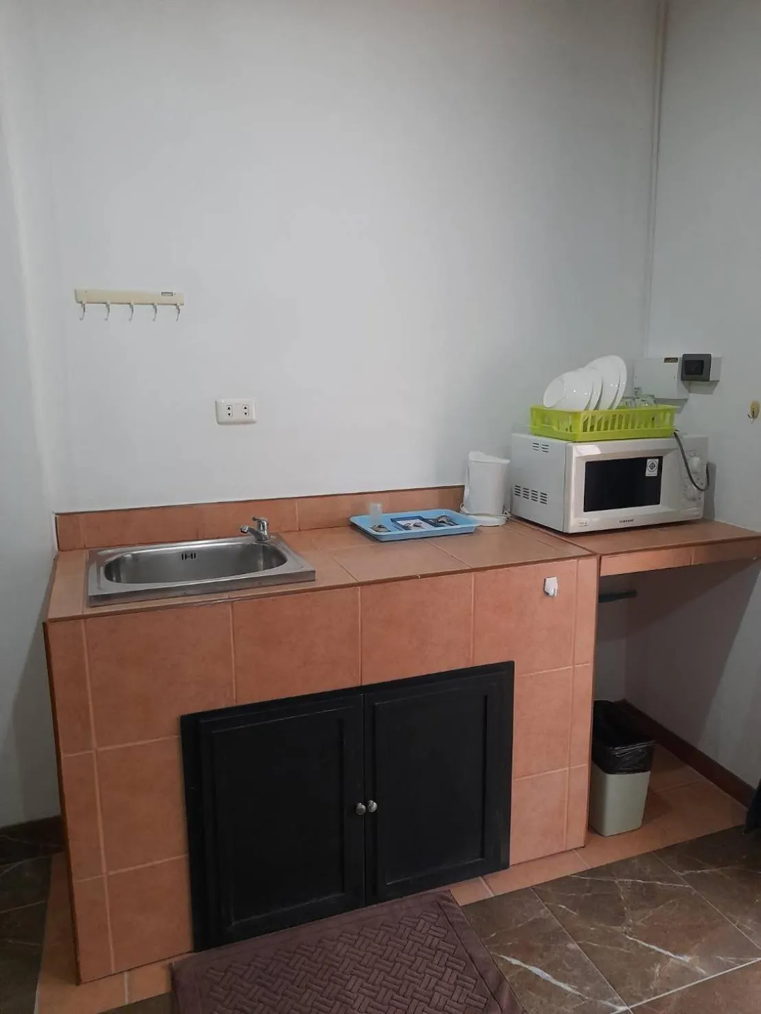 White House By Sorot ตึกขาวโดยโสรฬ