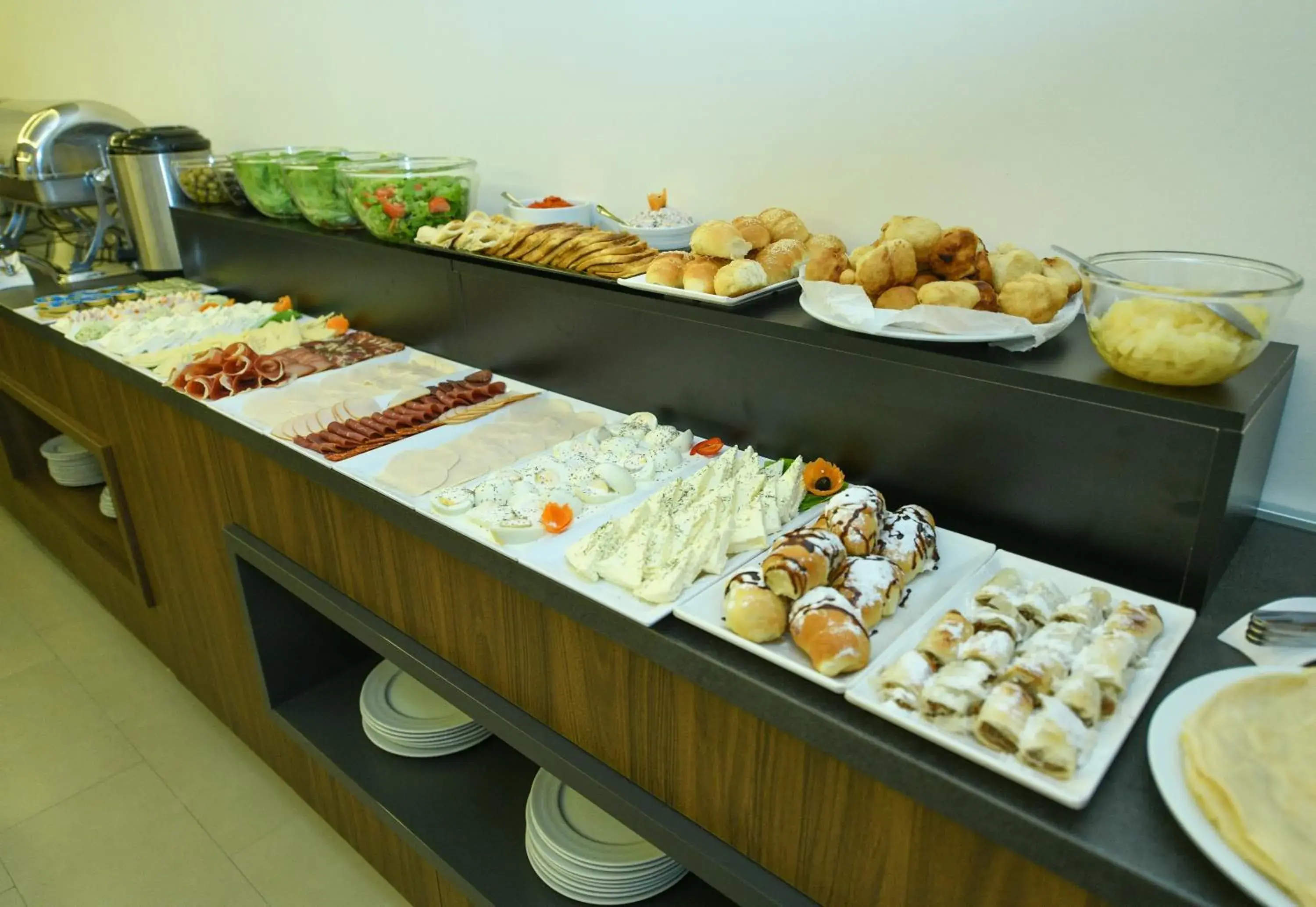 Buffet breakfast in Hotel Lazaro Buffet breakfast in Hotel Lazaro