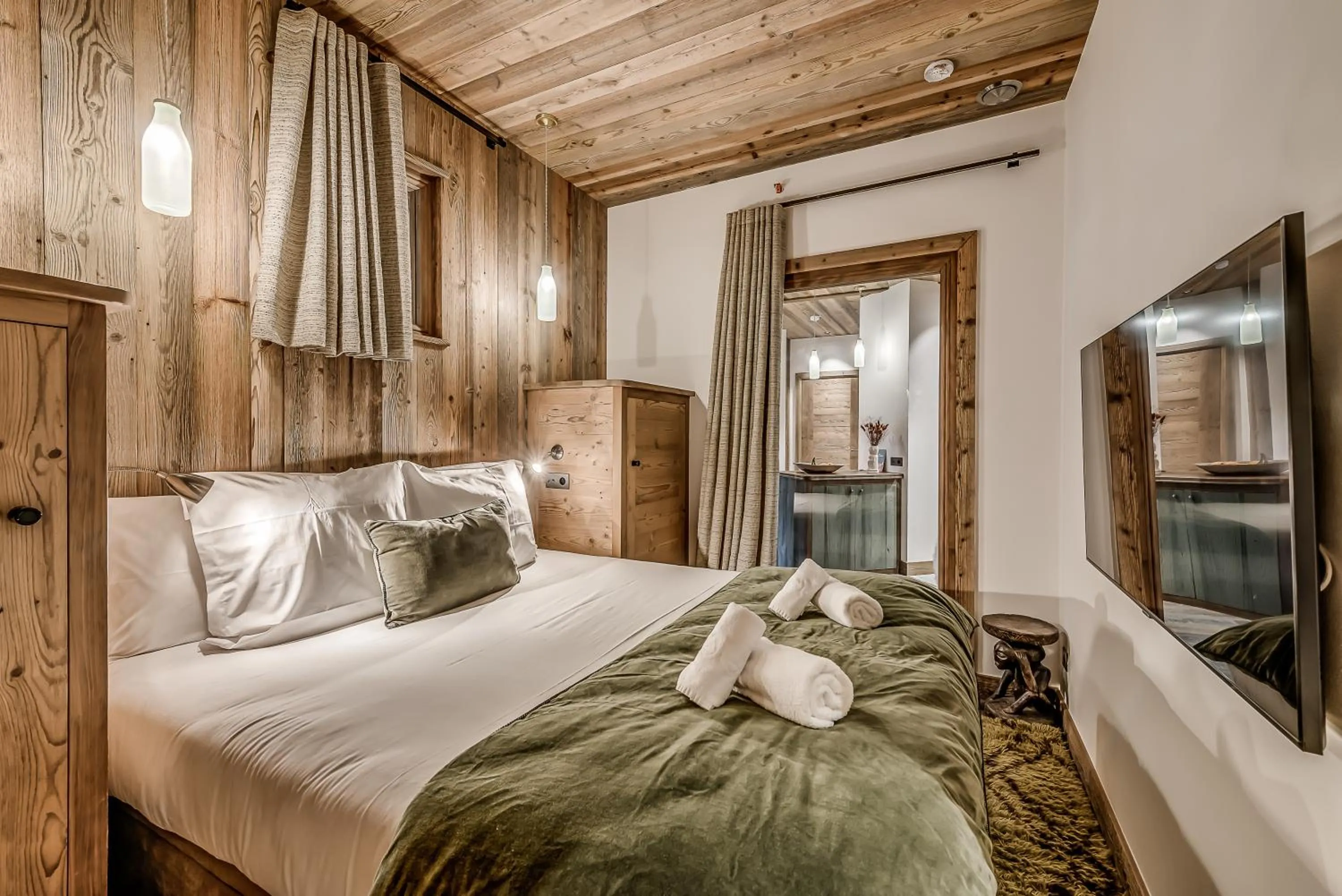 Bed in Hotel & Spa Le Val d'Isère