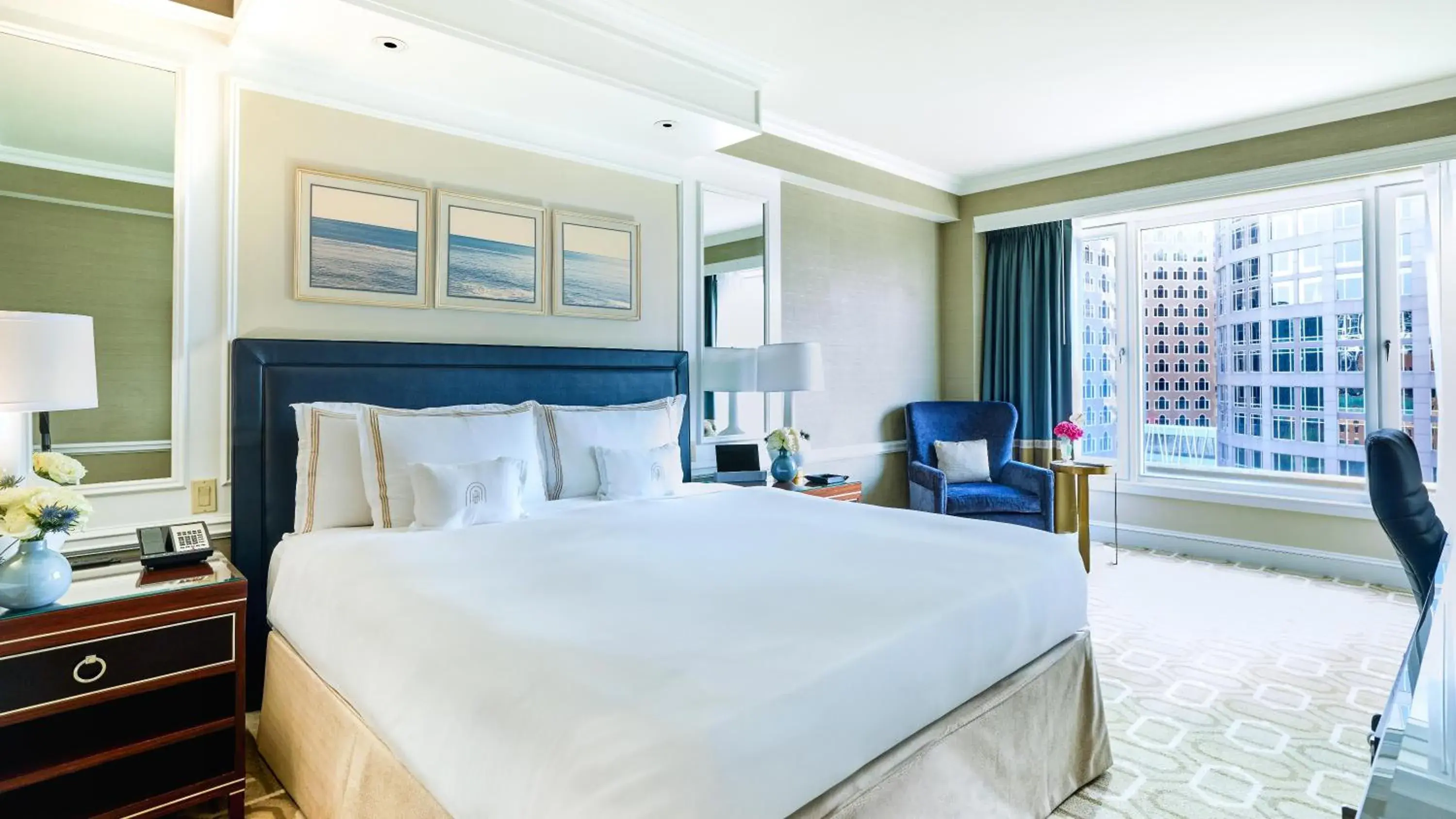 Bed in Boston Harbor Hotel Bed in Boston Harbor Hotel