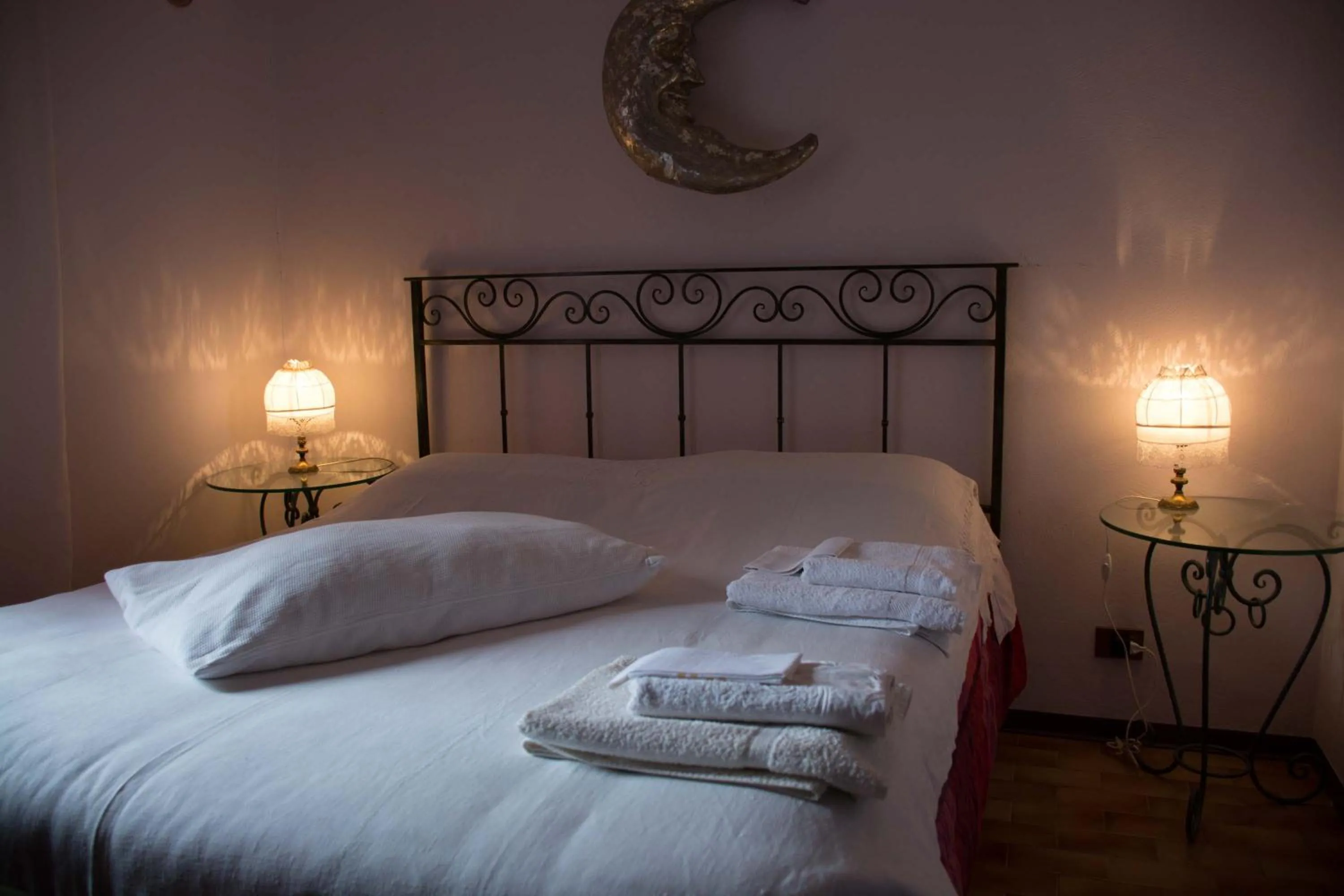 Bedroom, Bed in B&B Monferrato La Casa Sui Tetti