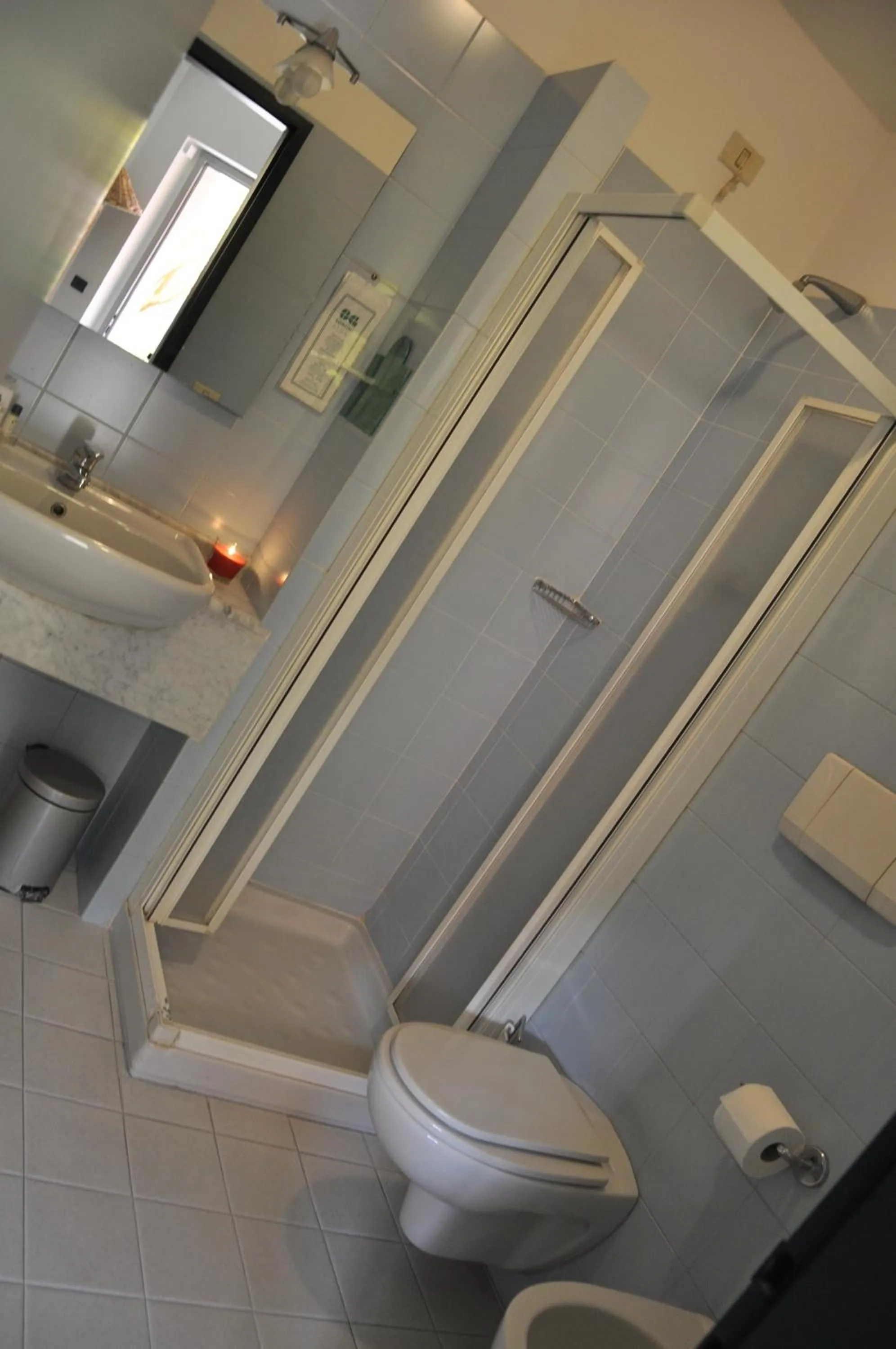 Bathroom in Green Hotel