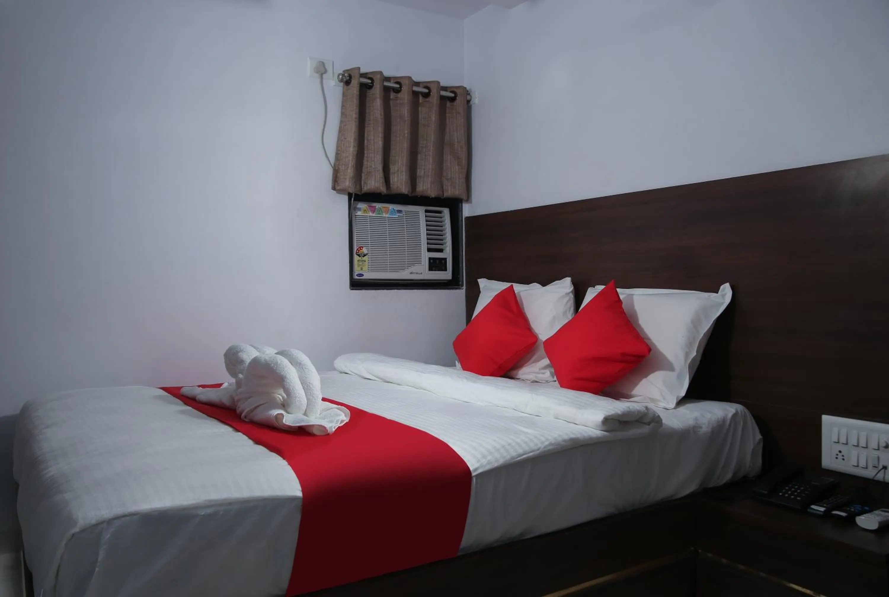 Bed in Hotel Apple Inn