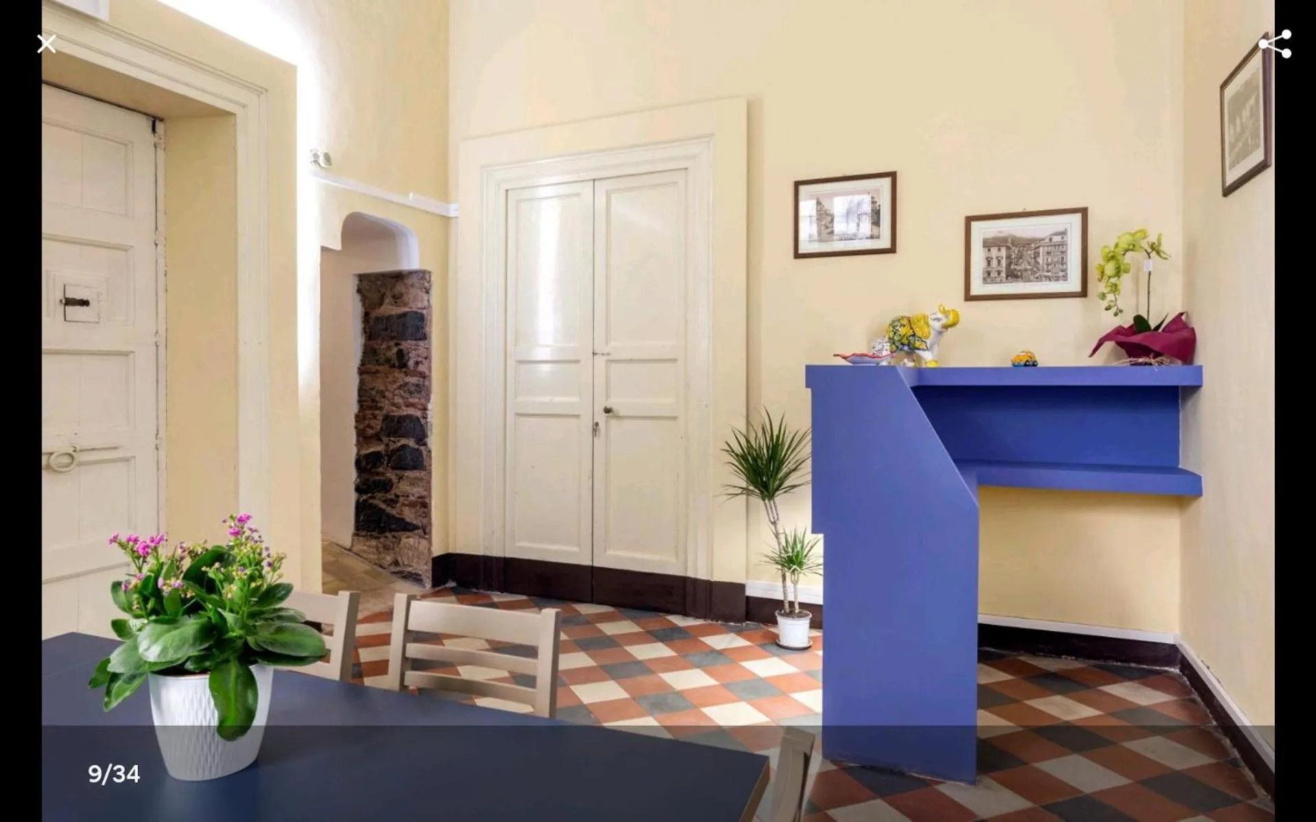 Lobby or reception in Let's B&B