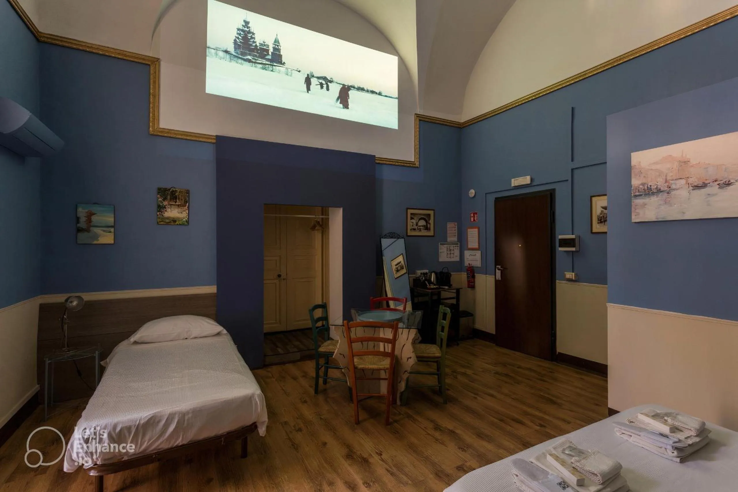 Bedroom, Bed in Let's B&B