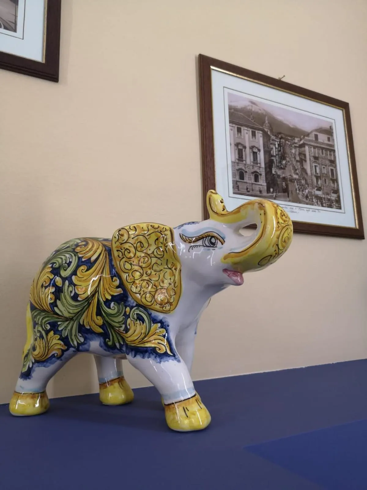 Lobby or reception in Let's B&B