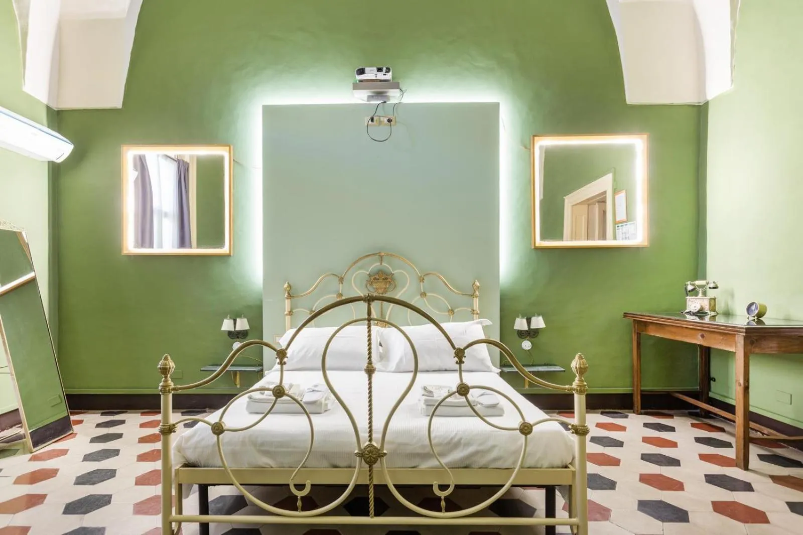 View (from property/room), Bed in Let's B&B