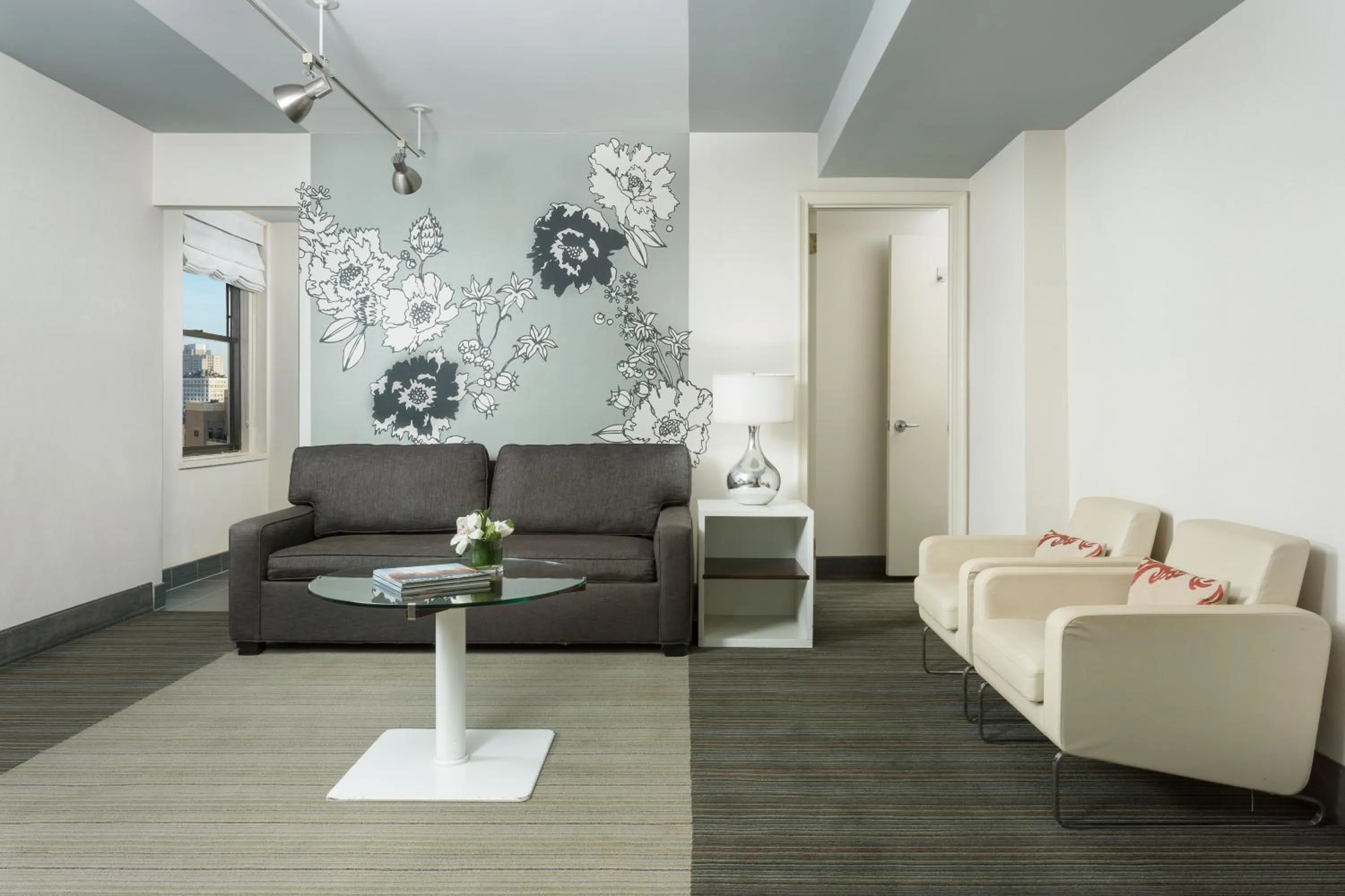 Living room, Seating Area in Manhattan NYC-an Affinia Hotel