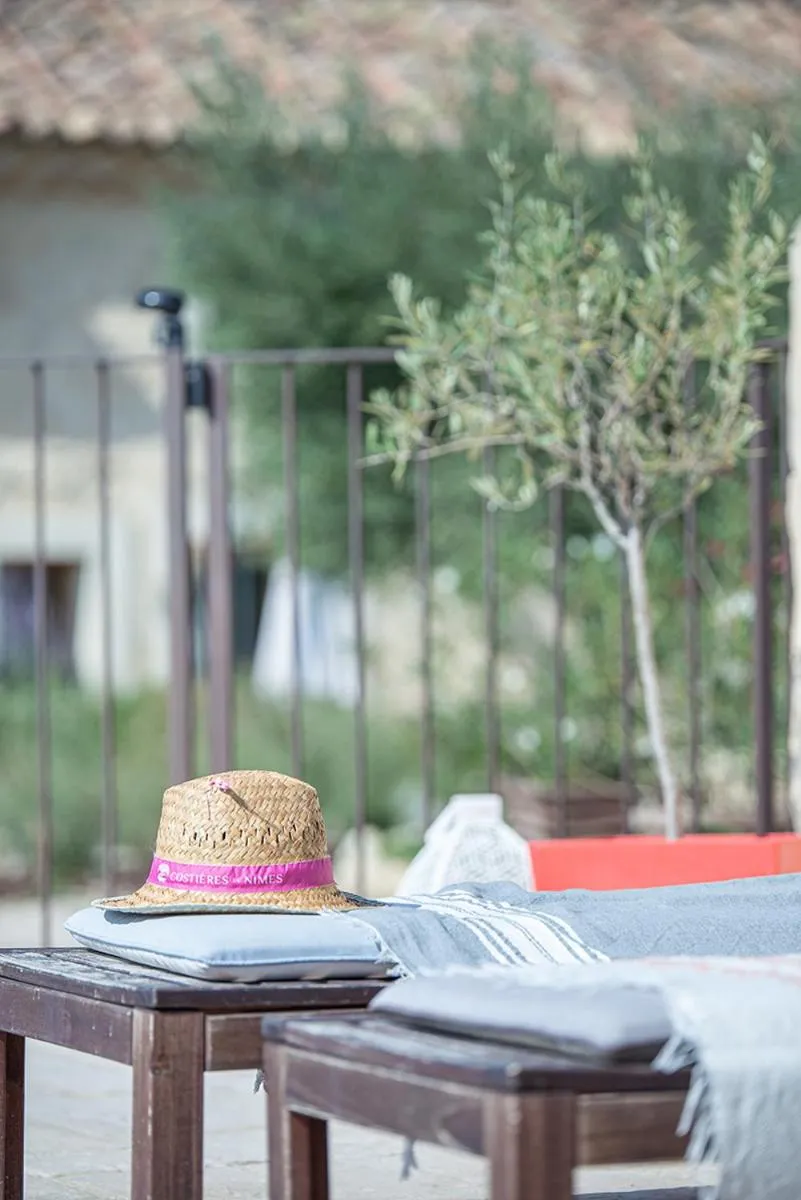 Property building in Le Mas de la Javone