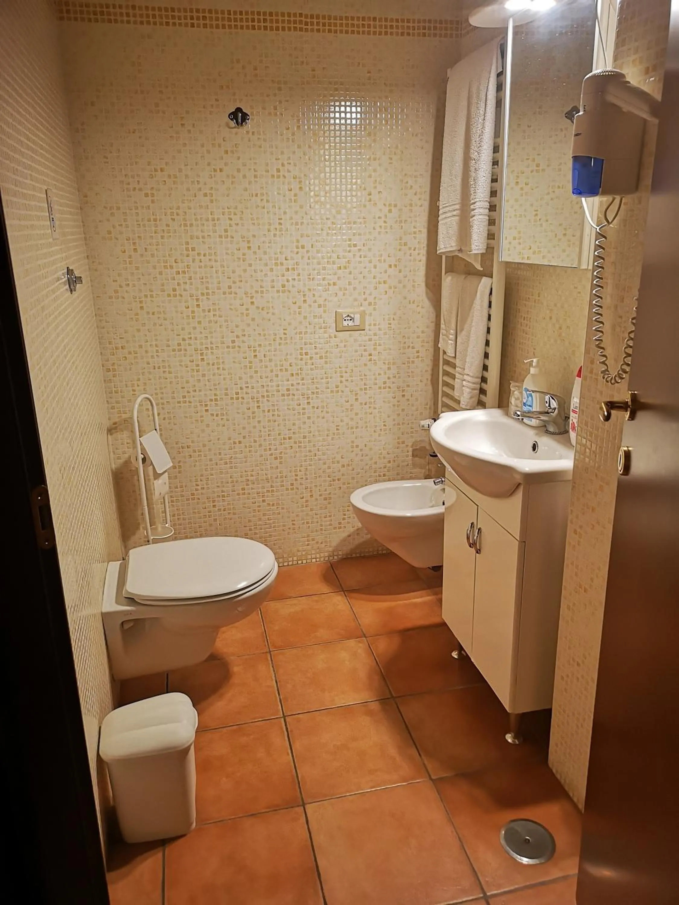 Bathroom in Vecchia Roma Resort