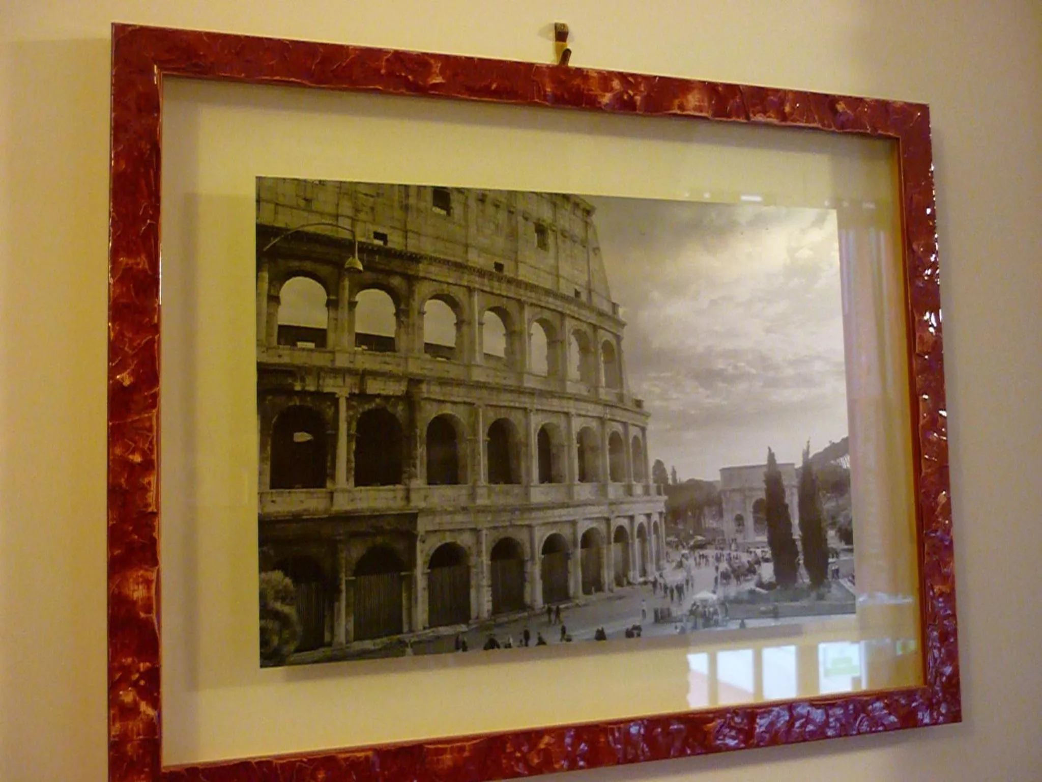 Decorative detail in Vecchia Roma Resort