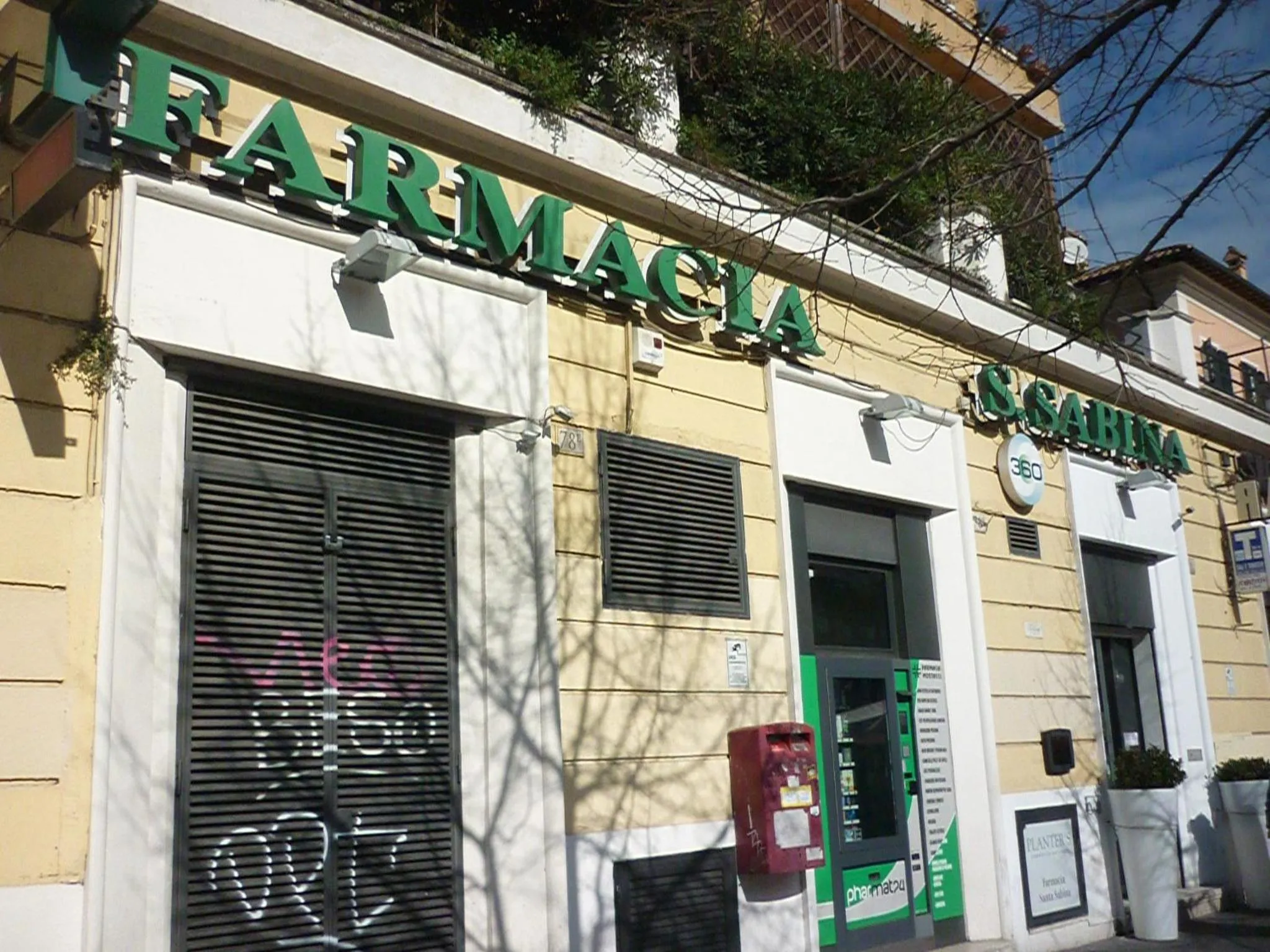 Area and facilities in Vecchia Roma Resort