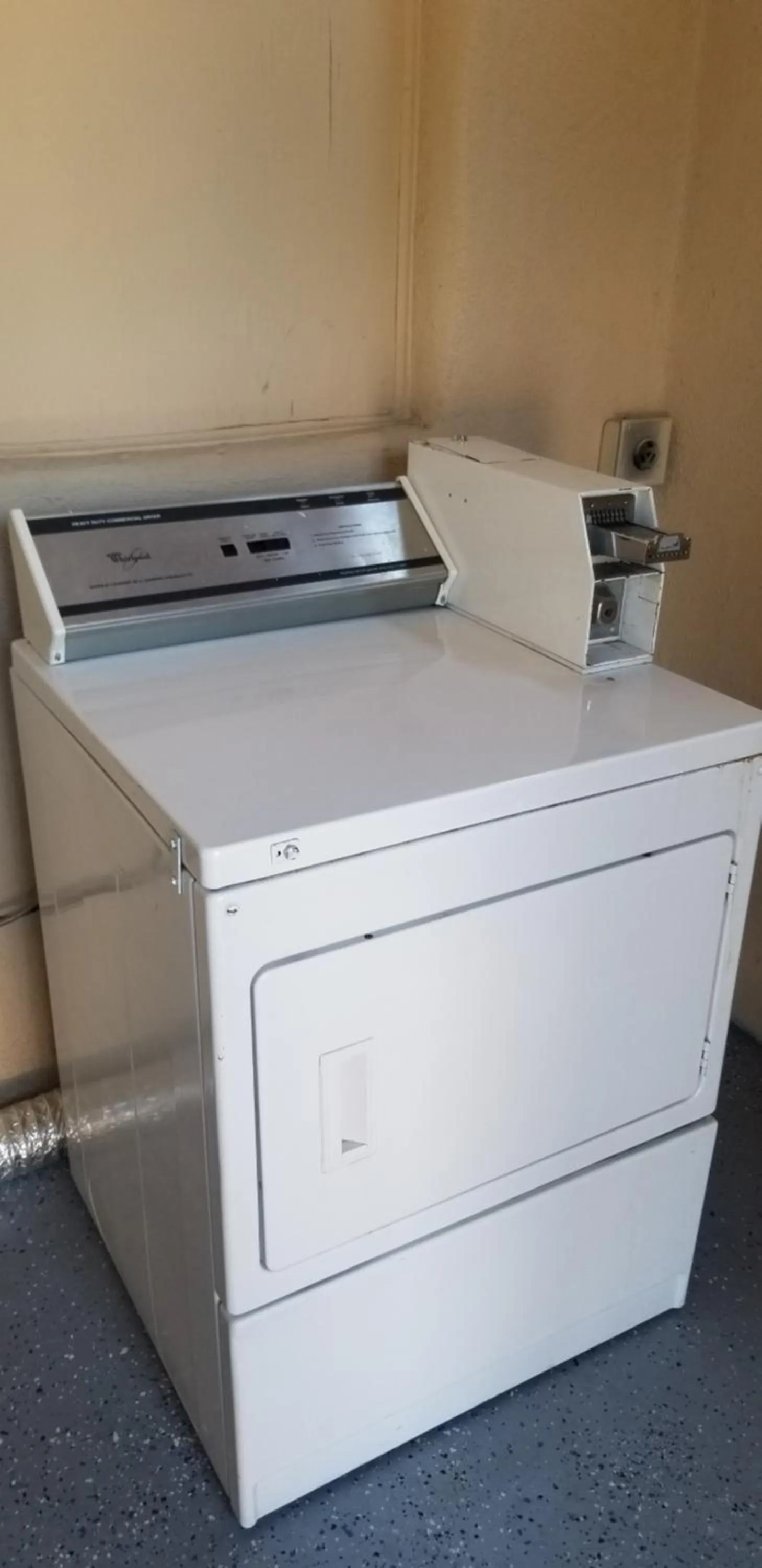 Property building in Lotus by Hotel Inn