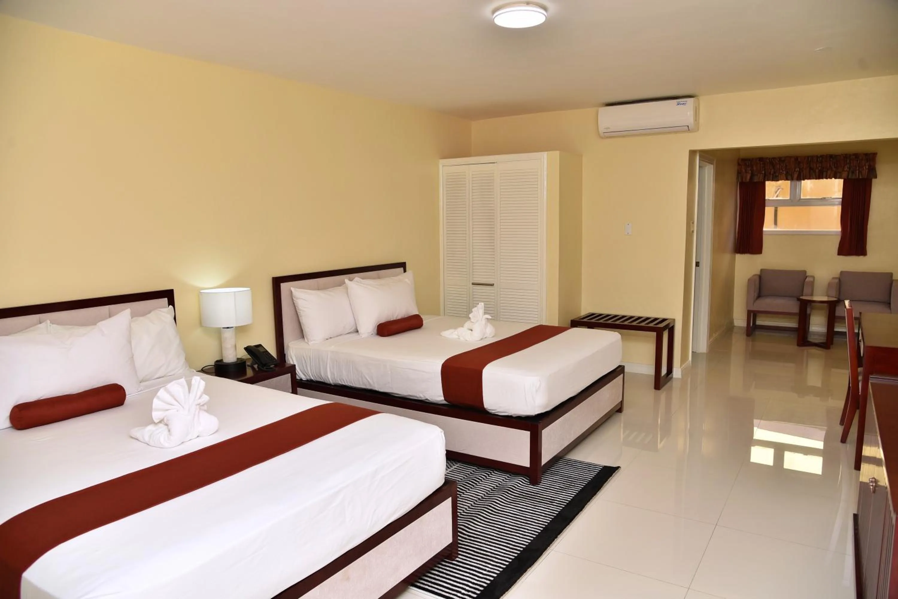 Bed in Hotel Grand A View