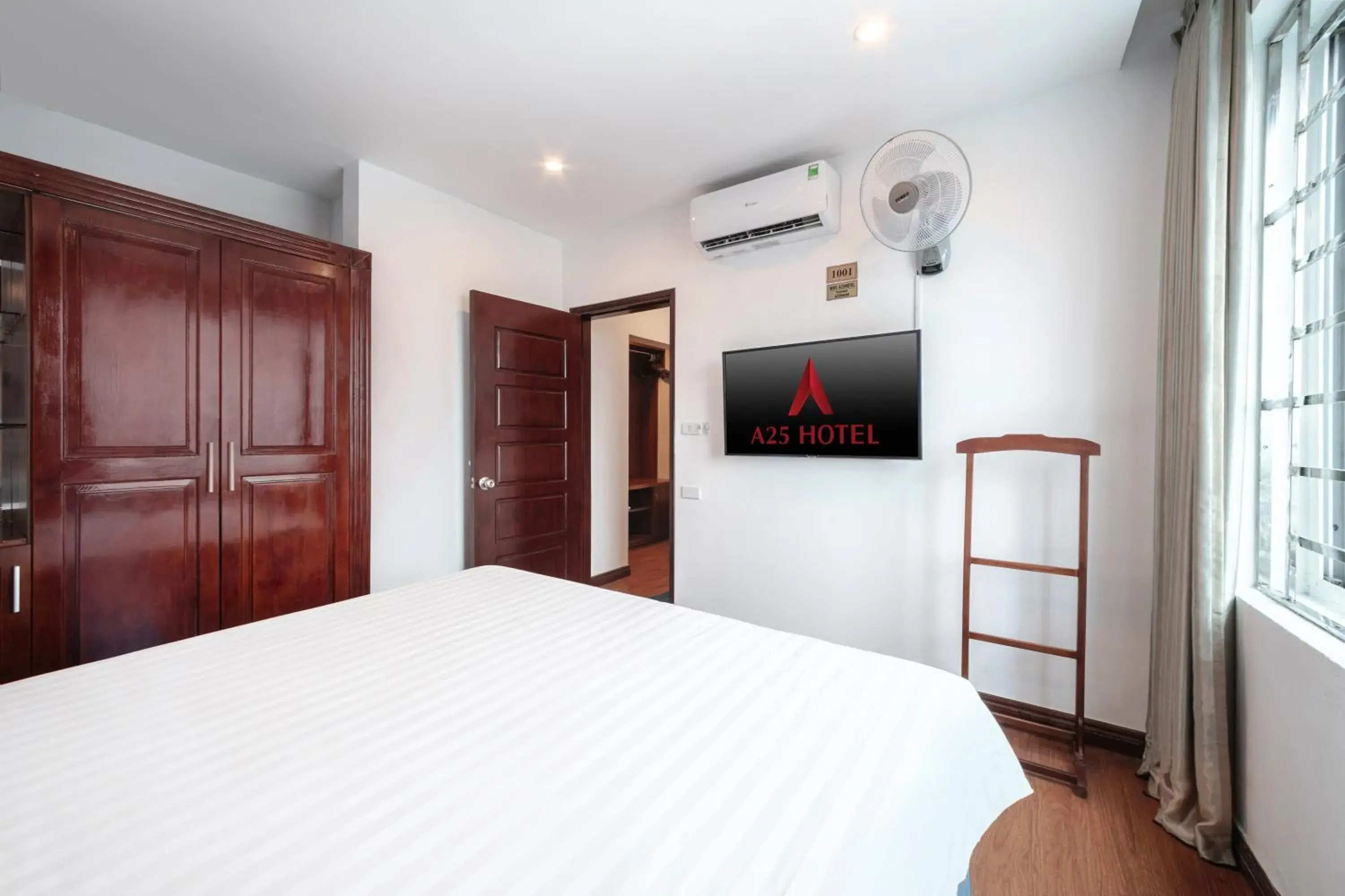 Bedroom, Bed in A25 Hotel - 63A Phương Liệt Bedroom, Bed in A25 Hotel - 63A Phương Liệt