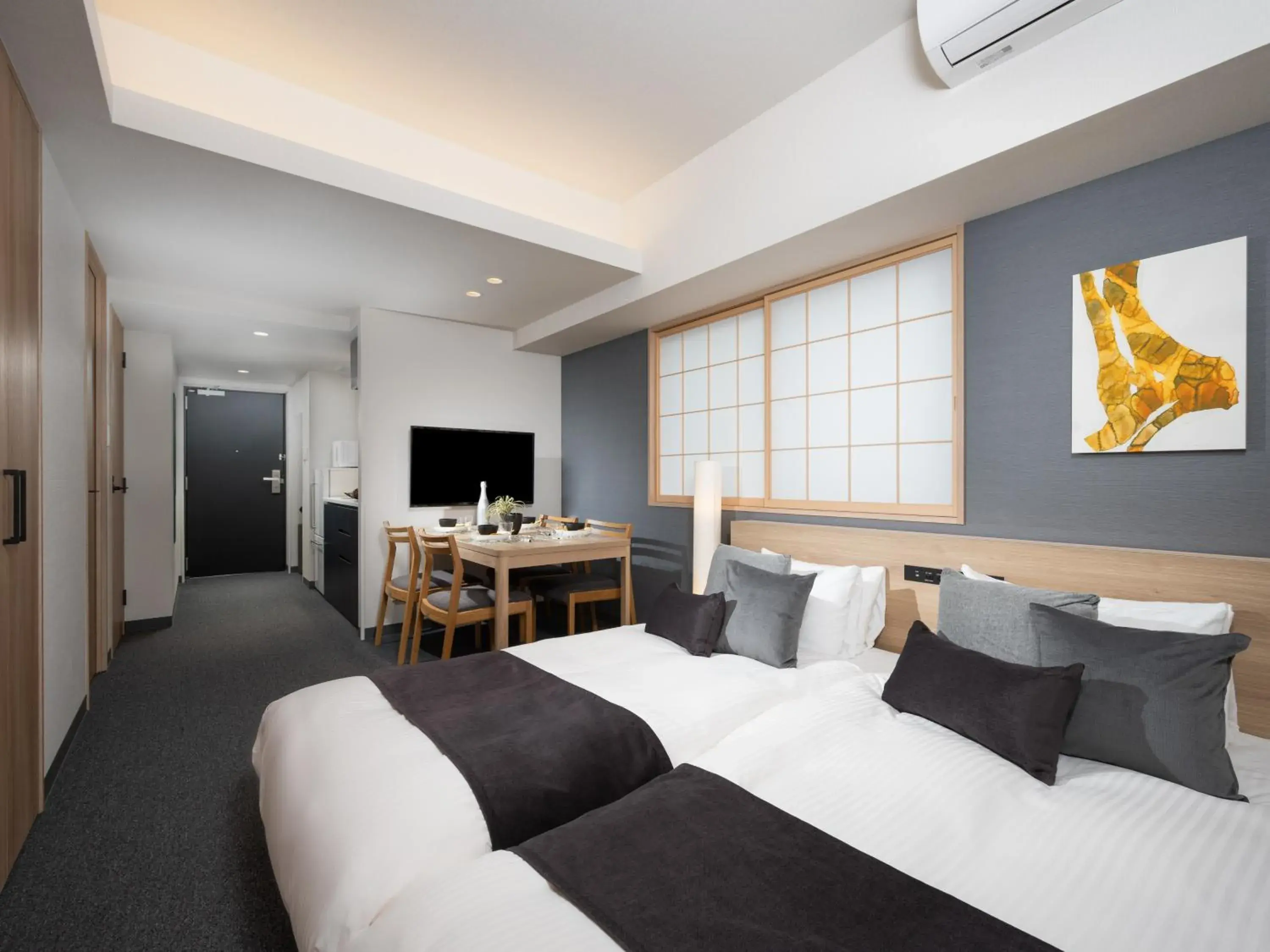 Photo of the whole room, Bed in MIMARU Tokyo Shinjuku West Photo of the whole room, Bed in MIMARU Tokyo Shinjuku West