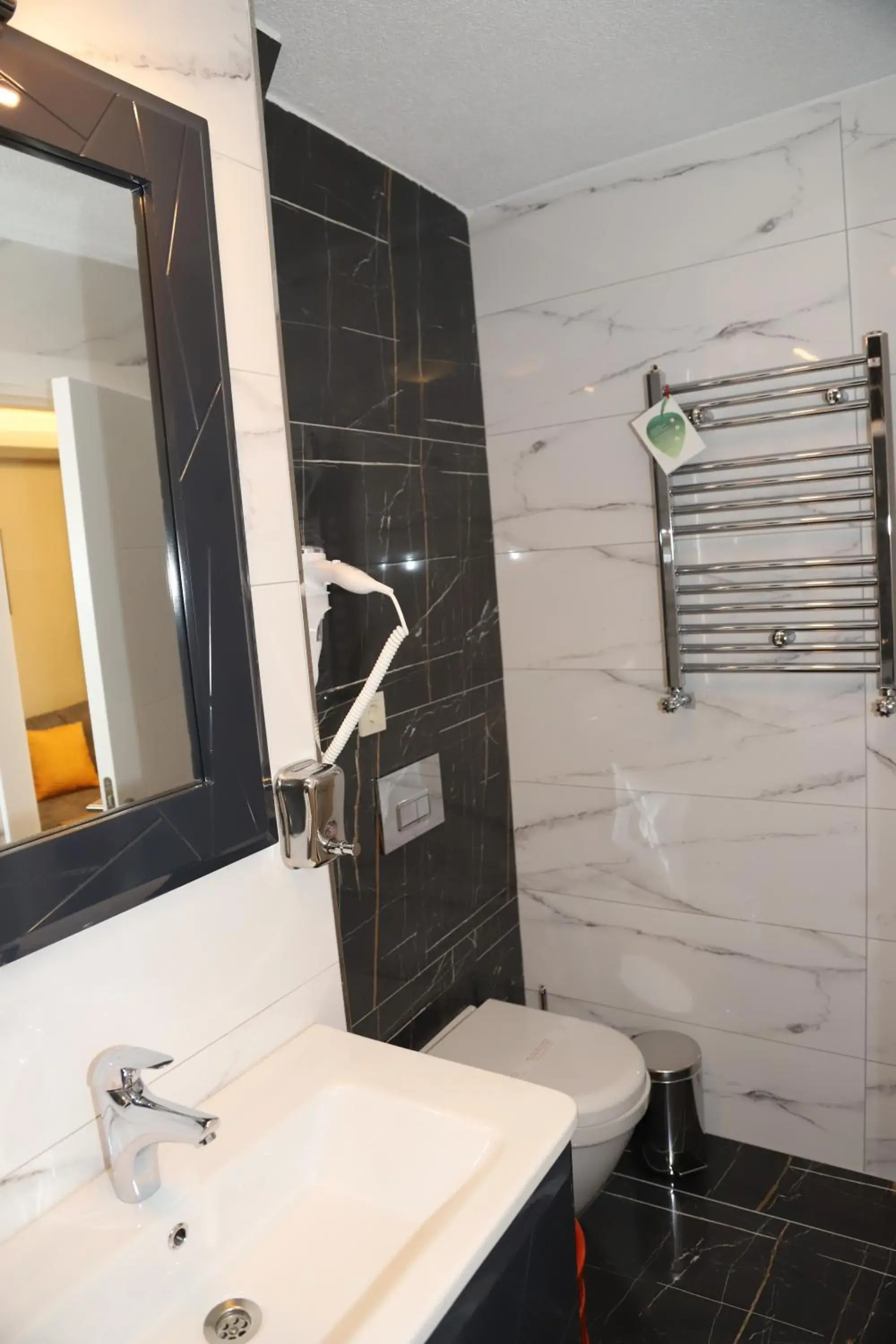 Superior Triple Room in Grand Kavi Hotel Superior Triple Room in Grand Kavi Hotel