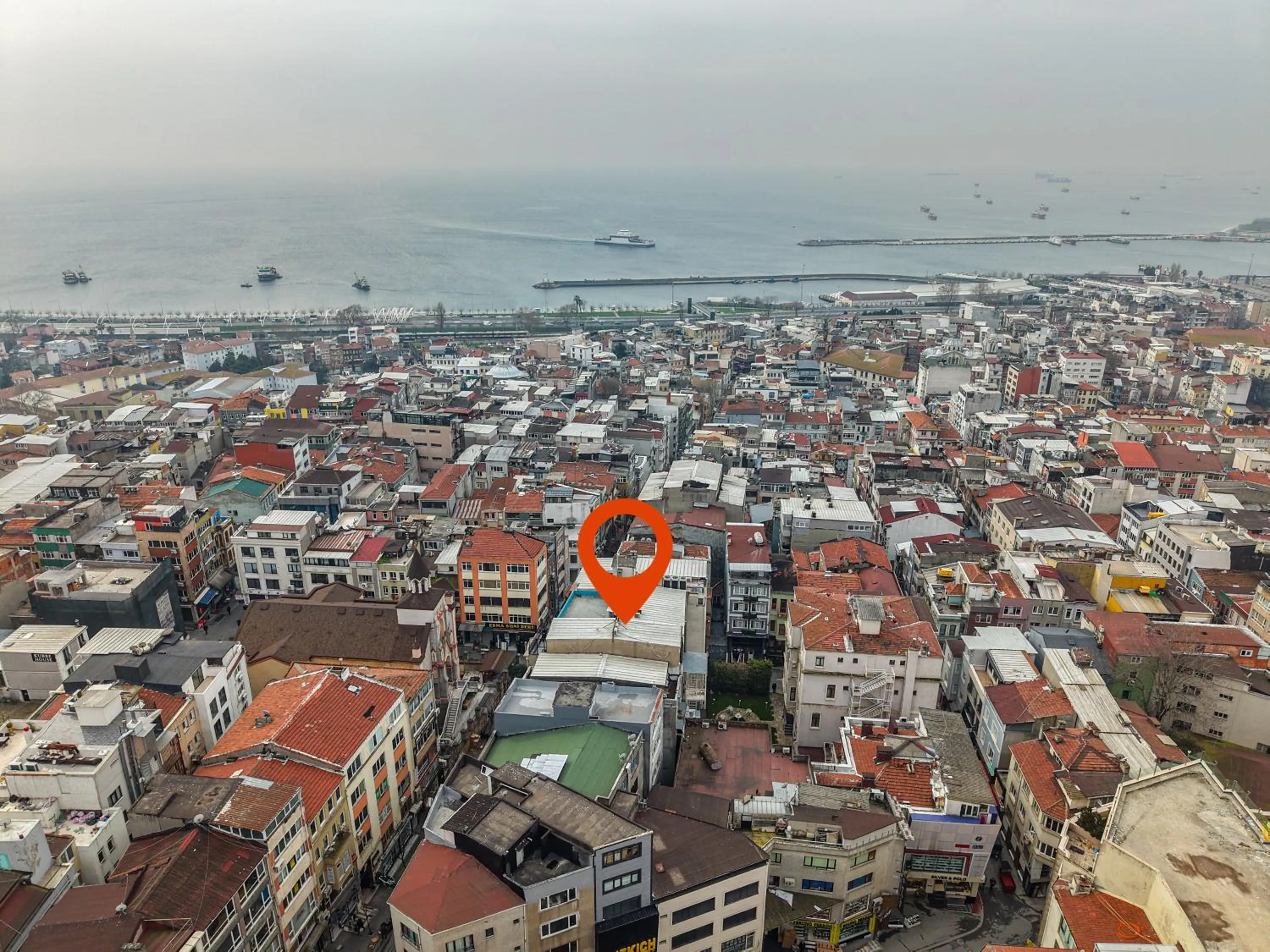 Property building in Grand Kavi Hotel