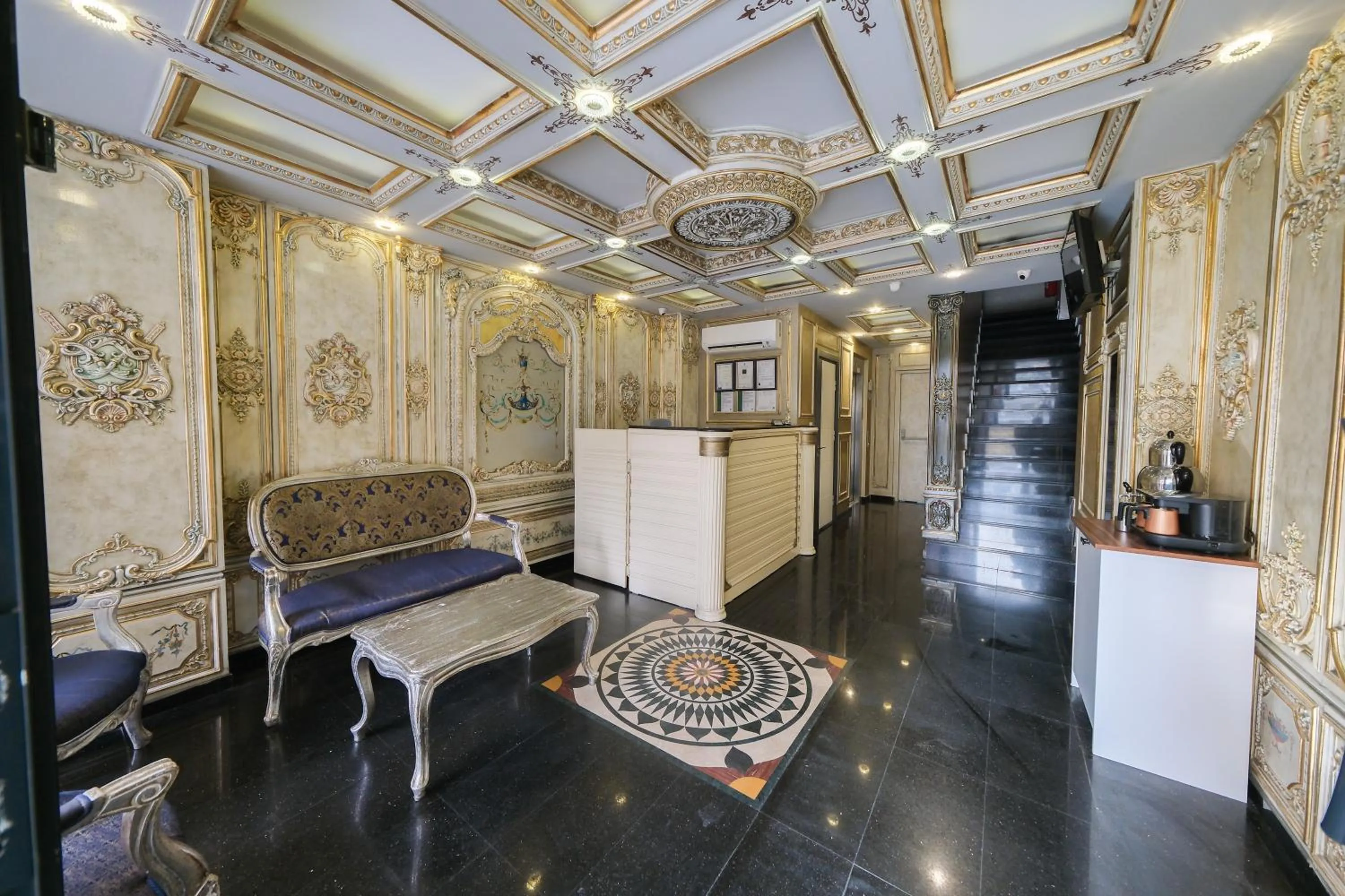 Lobby or reception in Grand Kavi Hotel