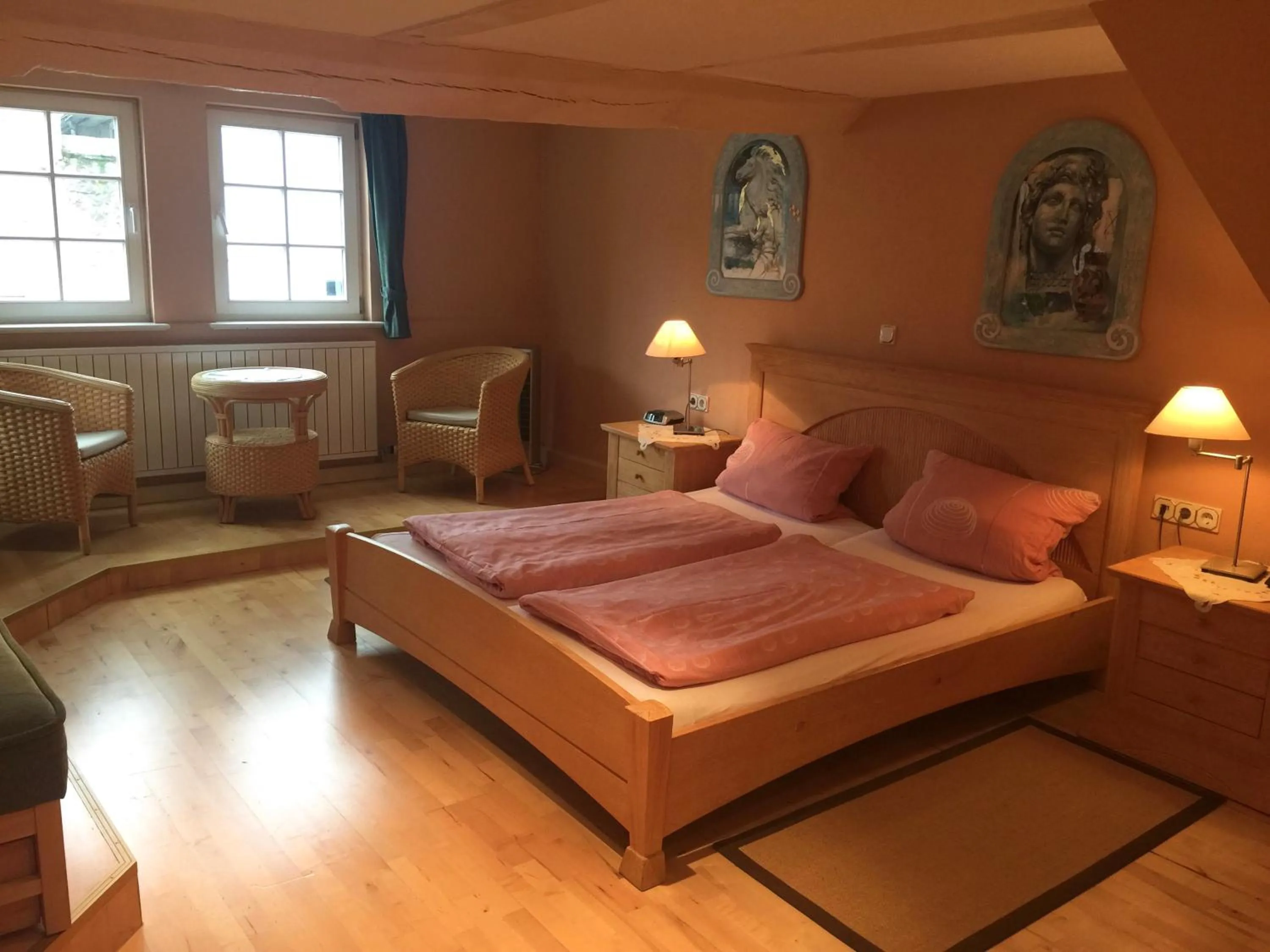 Photo of the whole room in Hostaria del Castello