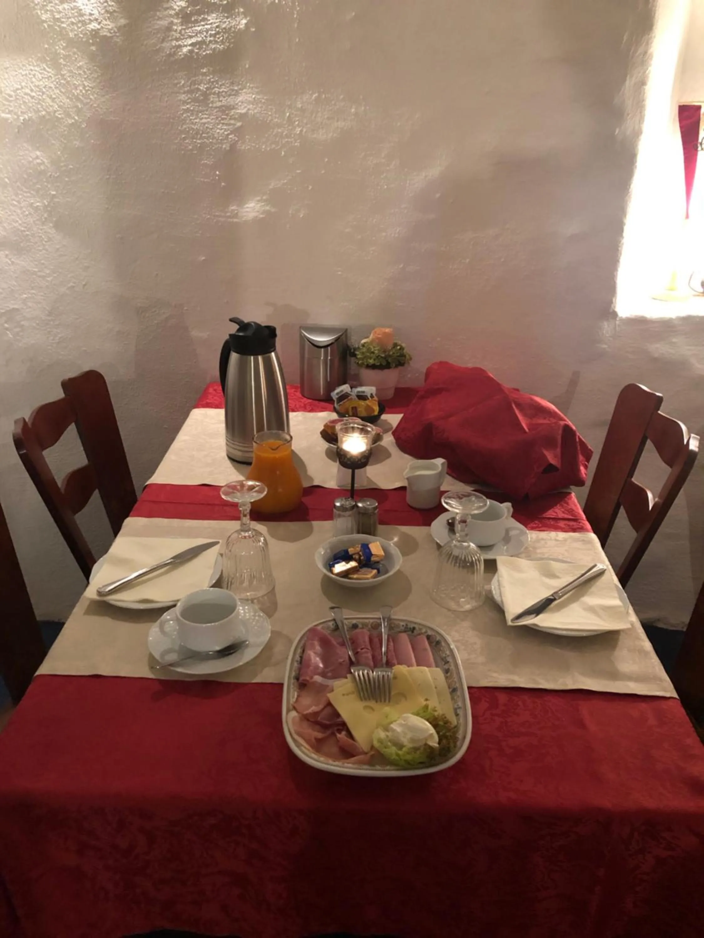 Breakfast in Hostaria del Castello