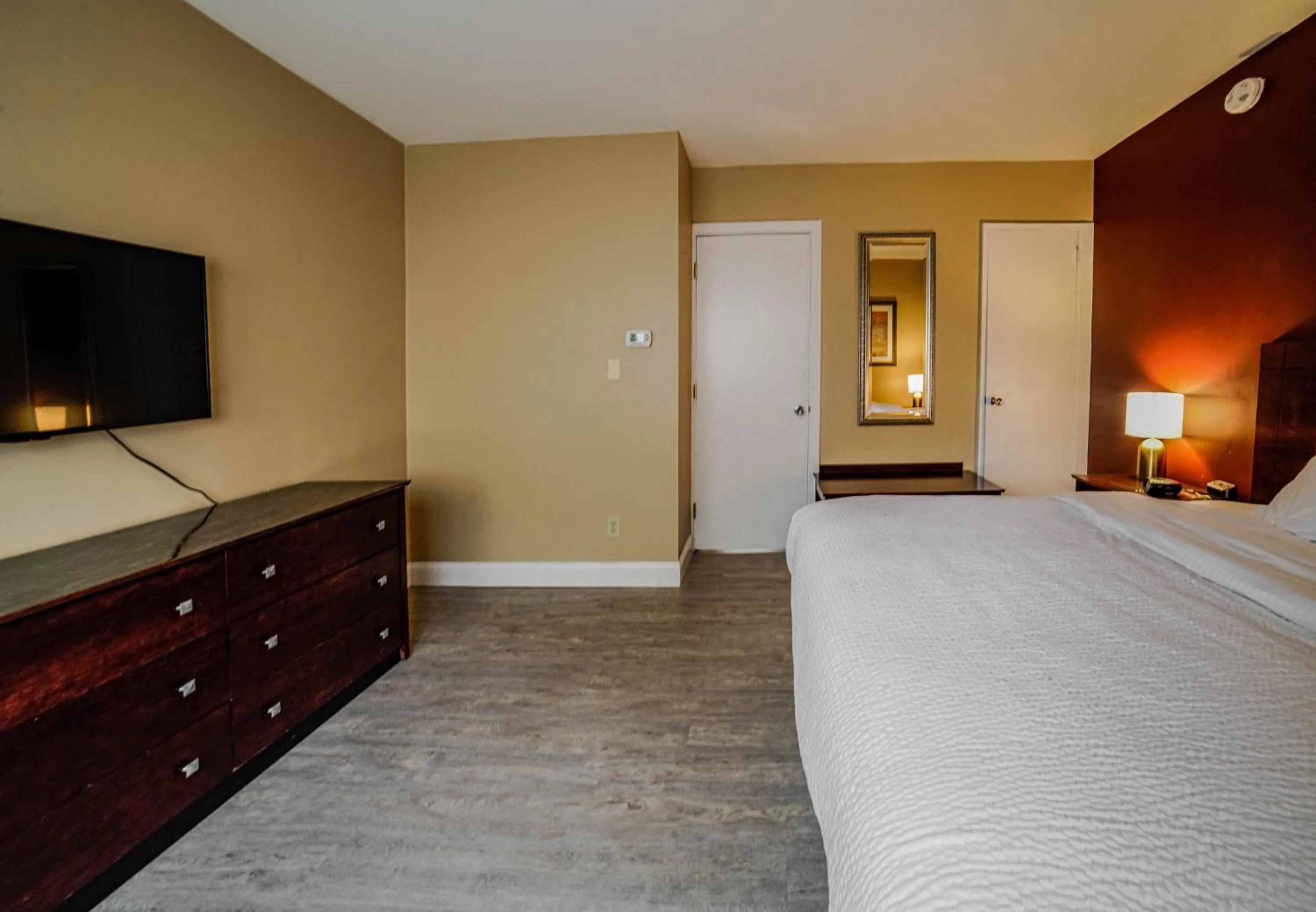 Bedroom, Bed in Hotel Boston