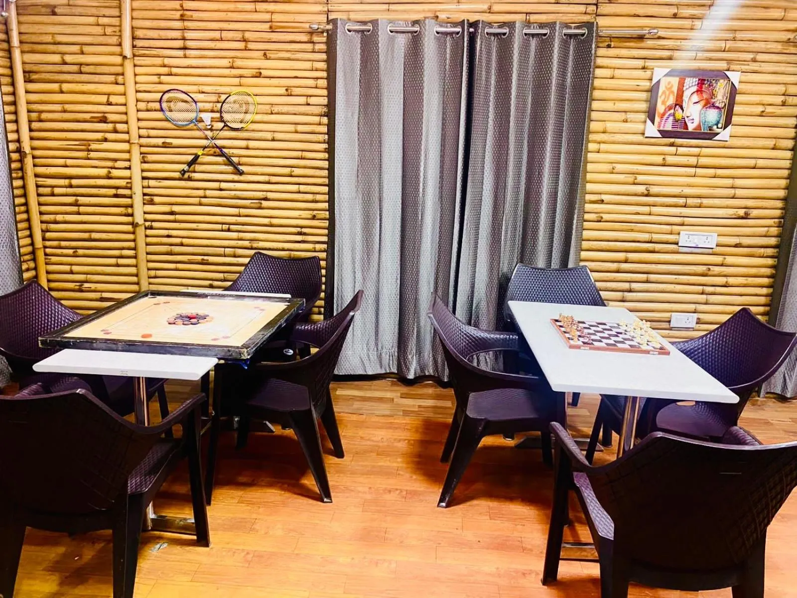 Game Room in Bamboo Junction Resort - Kanatal, Valley & Mountain View