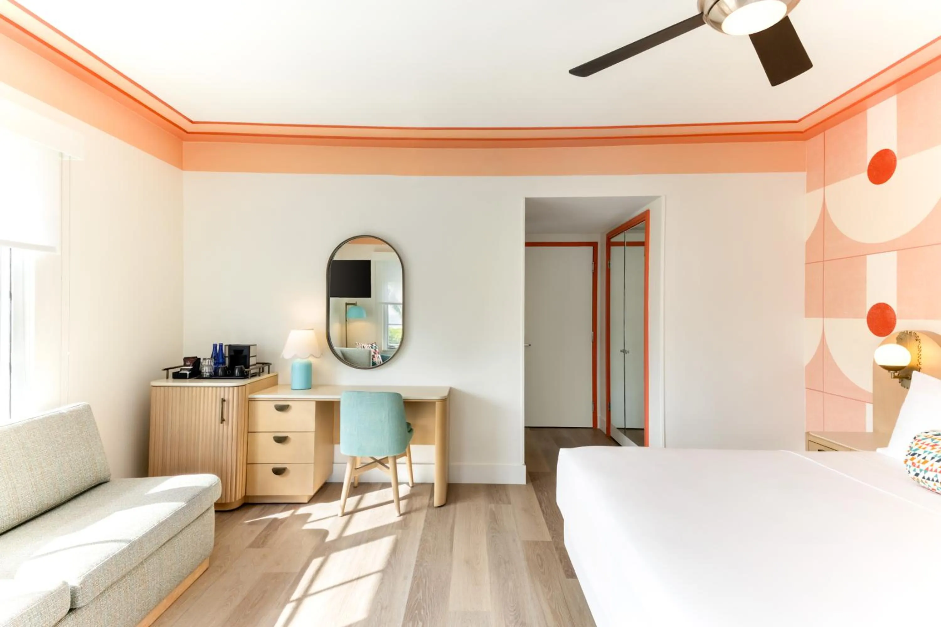 Bed in Waldorf Towers South Beach