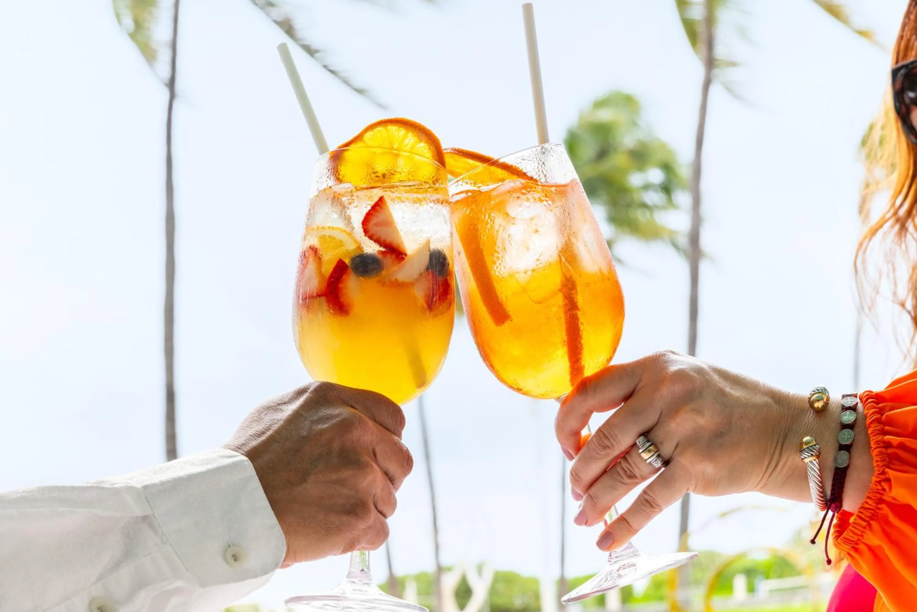 Restaurant/places to eat in Waldorf Towers South Beach