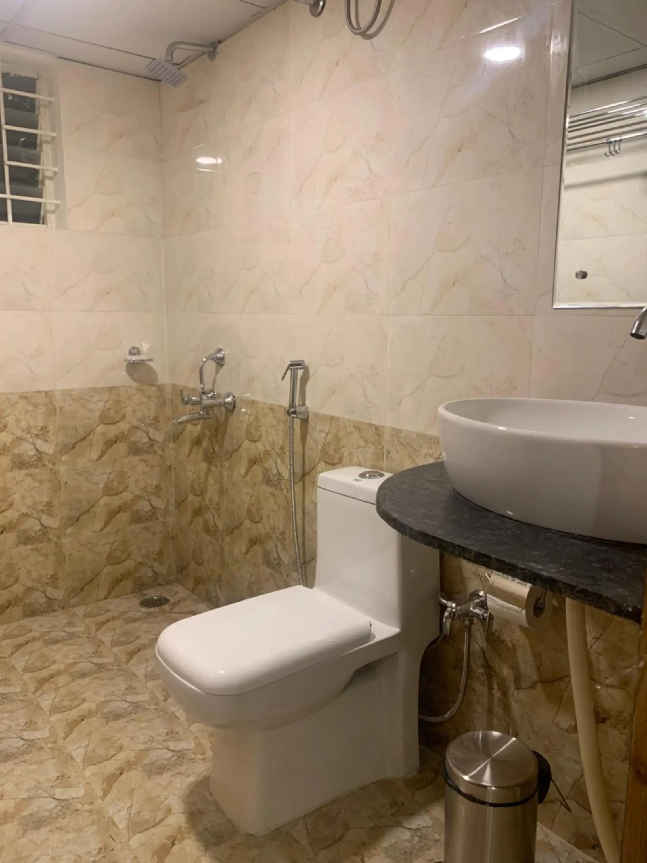 Family Room - single occupancy in Hotel Airport City Family Room - single occupancy in Hotel Airport City