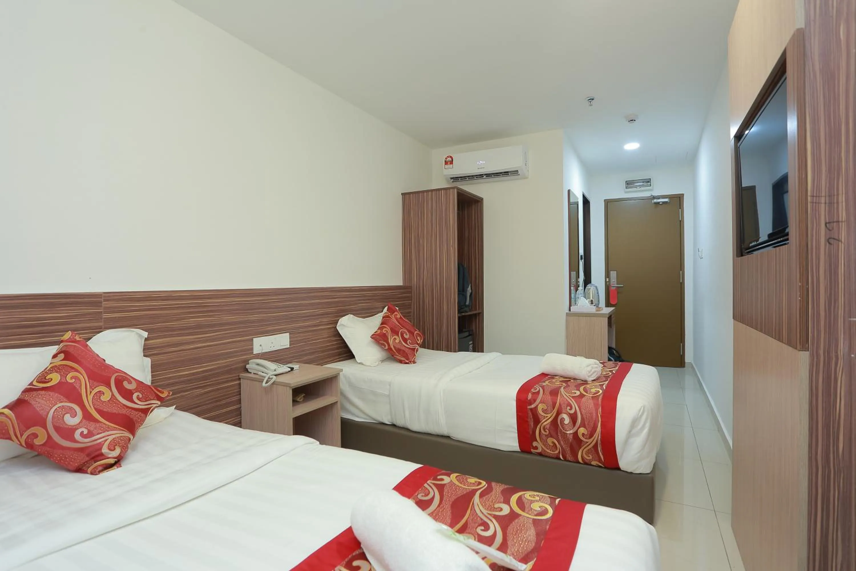 Bedroom, Bed in Bitz Bintang Hotel