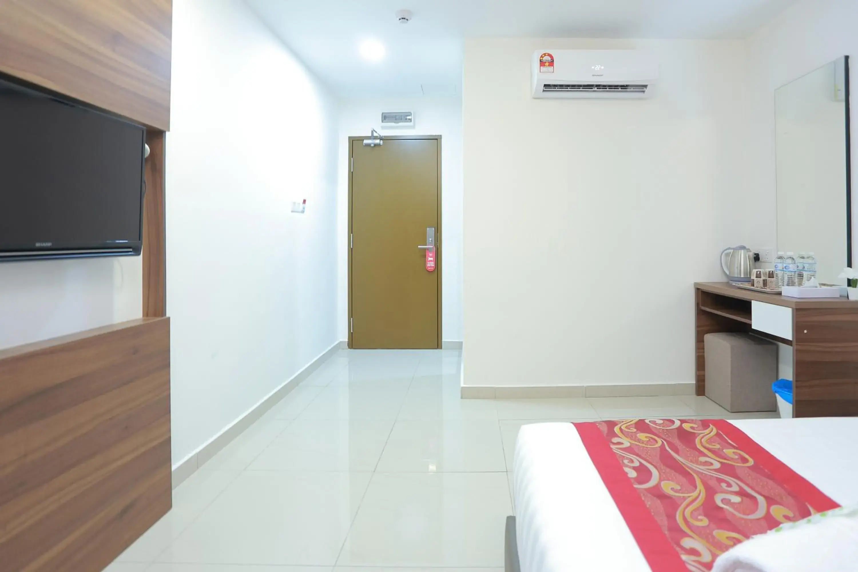 Bedroom, Bed in Bitz Bintang Hotel Bedroom, Bed in Bitz Bintang Hotel